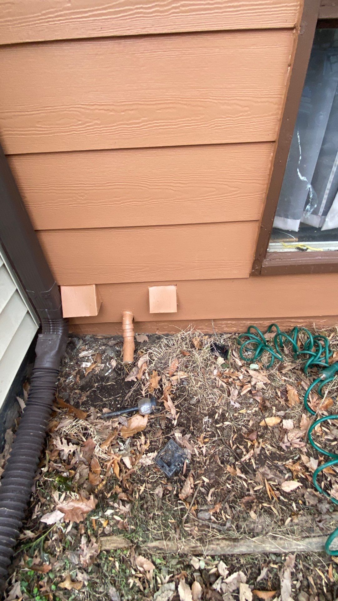 Reston: Residential Siding Replacement with James Hardie Statement Beaded Plank in Cappuccino Muffin by RM Banning, Inc.