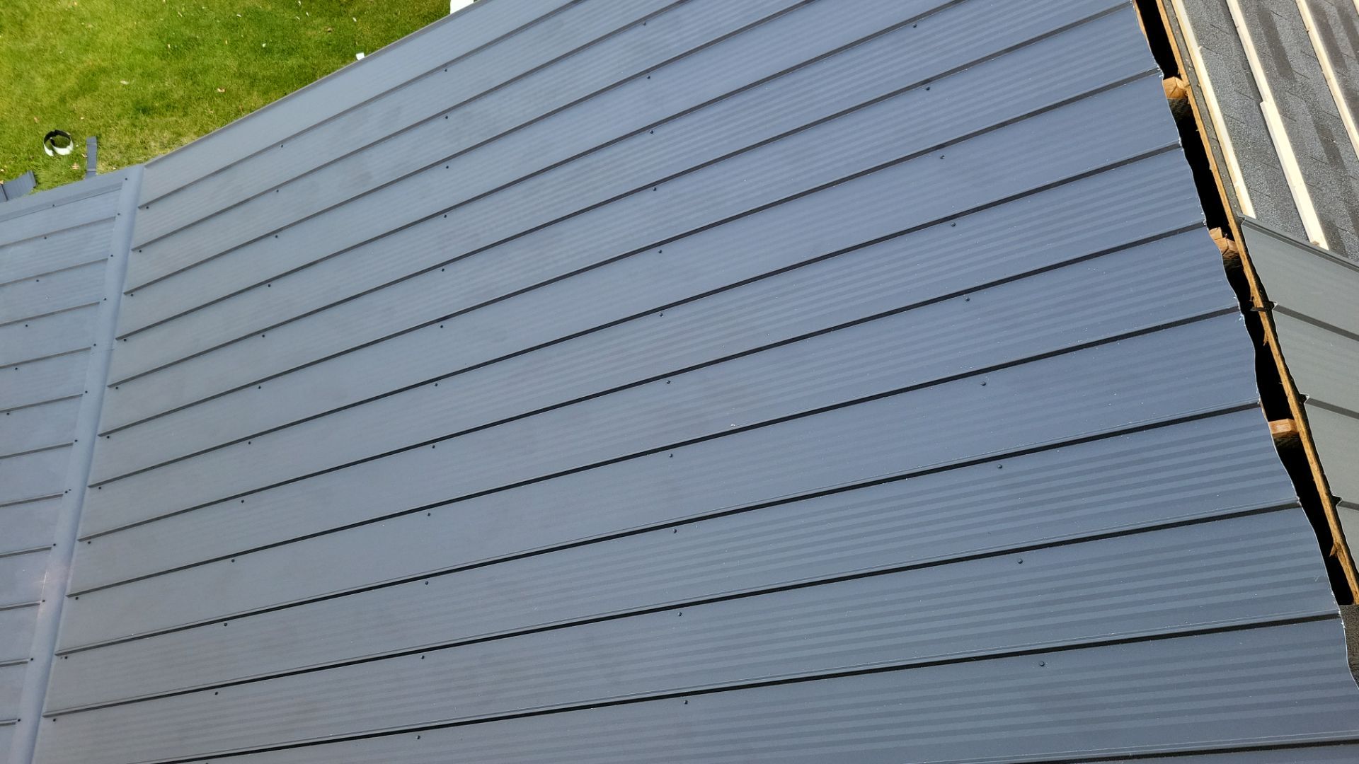 Weather Max Panel, Color: Ebony by Eagle Eye Roofing
