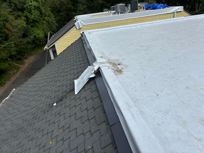 HOA Roof Replacement in Lake Oswego