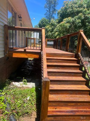 Deck using Wood Sealant