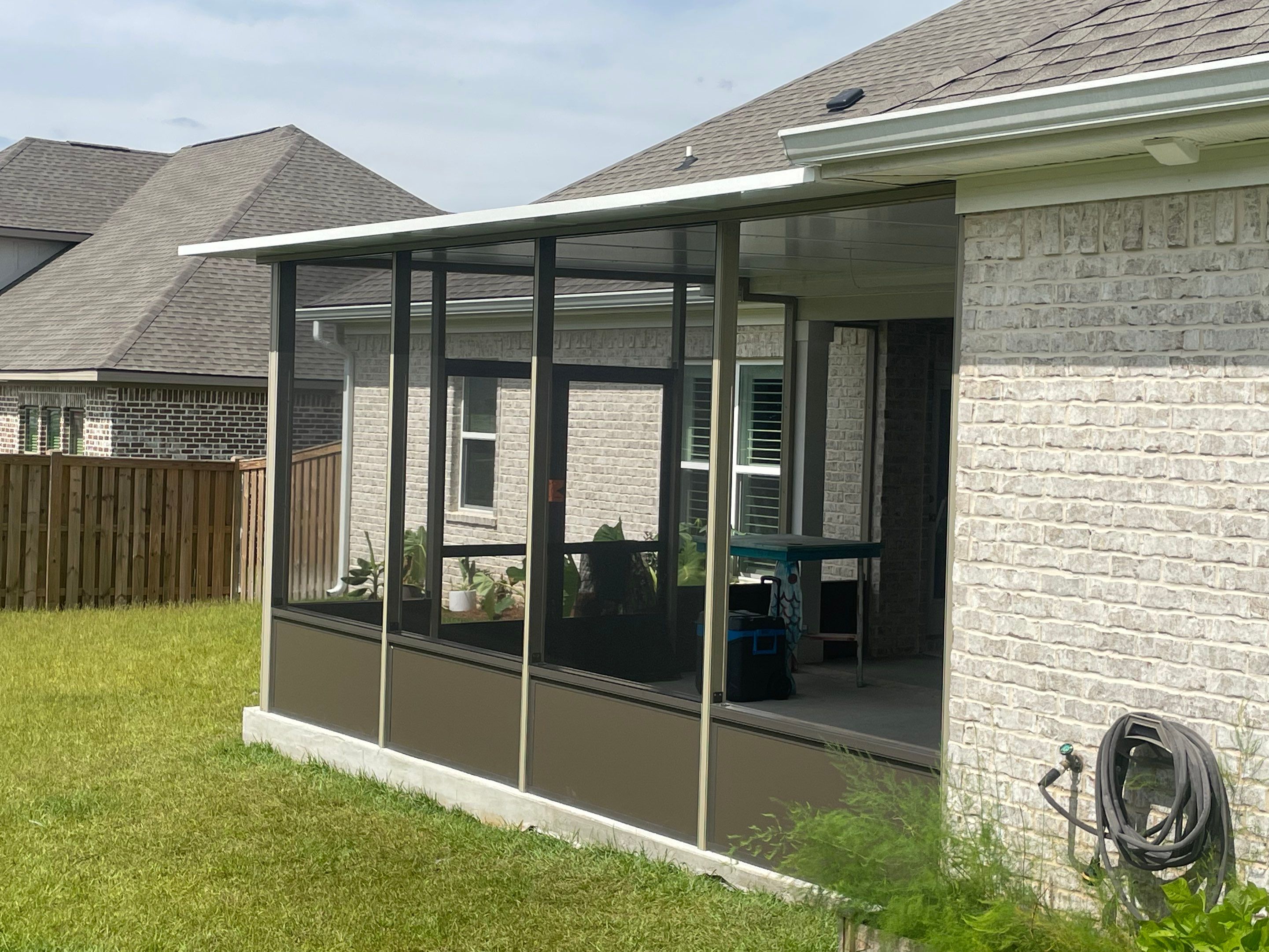 Screen Room Using Colorbeam in Fairhope, AL by Titan Sunrooms