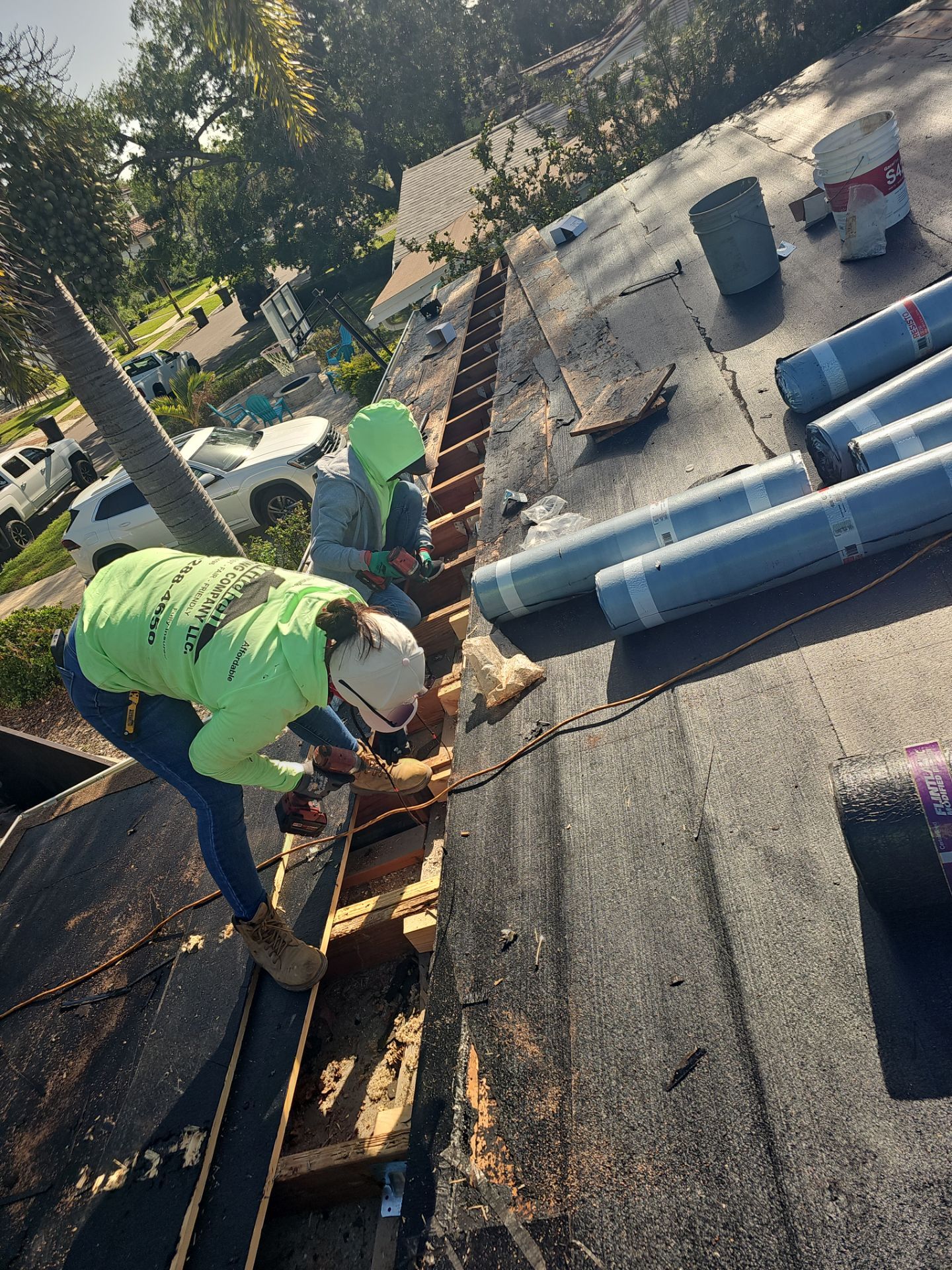 Project in St. Petersburg 33704 by Mitchell Roofing Company LLC 