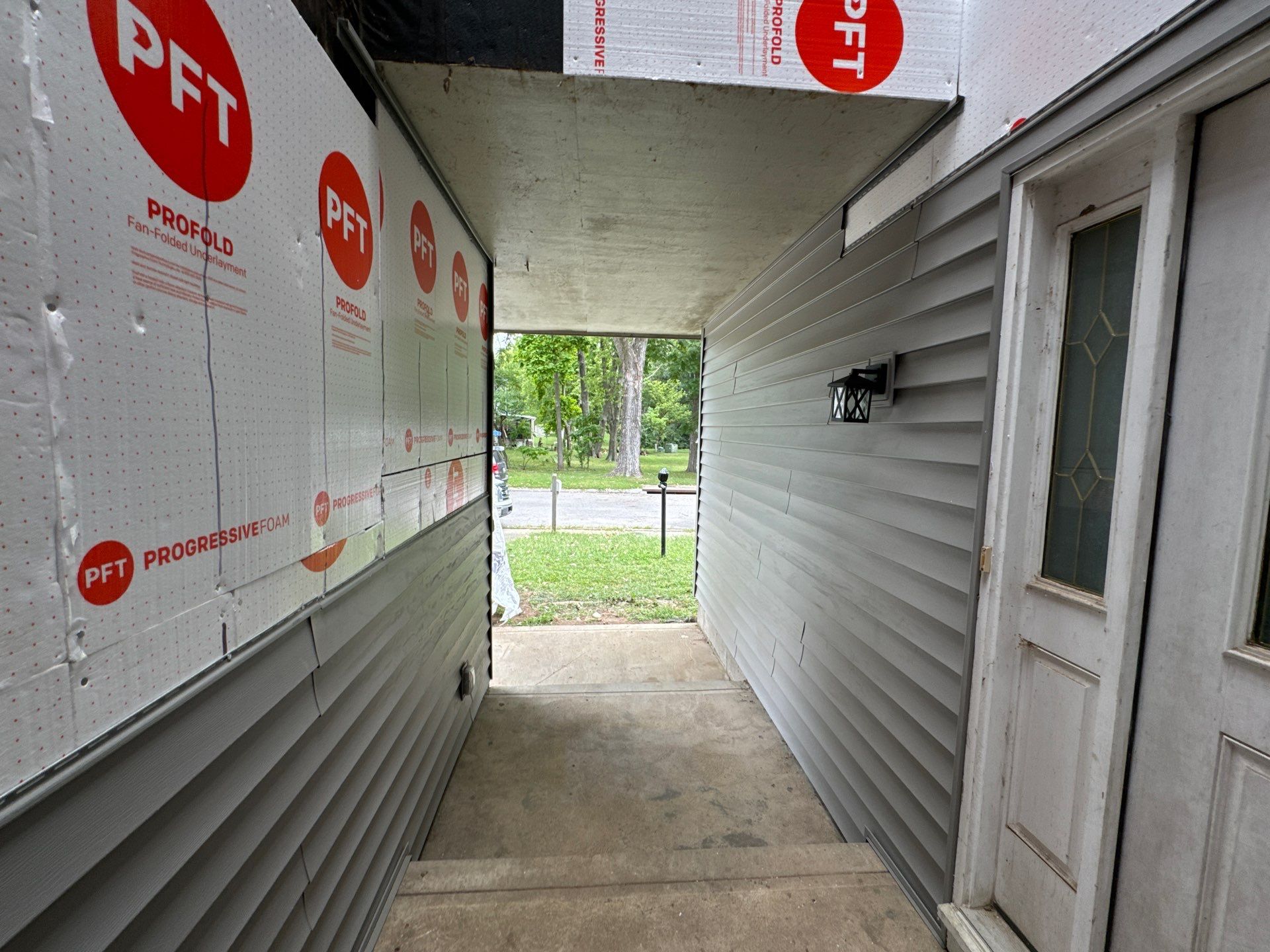BYE BYE Wood Shakes by EEC Windows, Siding & Roofing