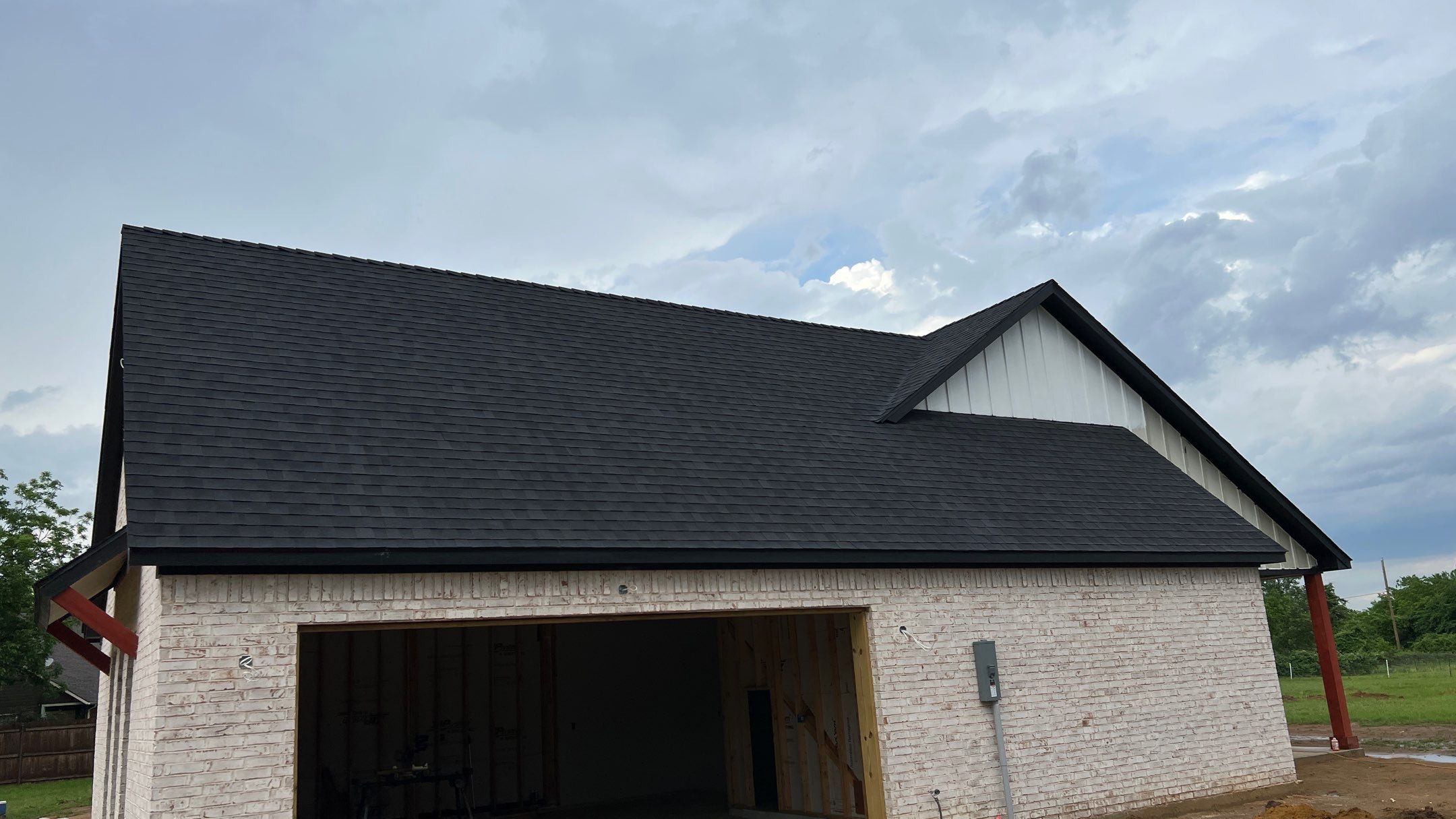 Residential Roofing Installation using ATLAS Pinnacle Pristine Shingles by Harvey Roofing & Construction