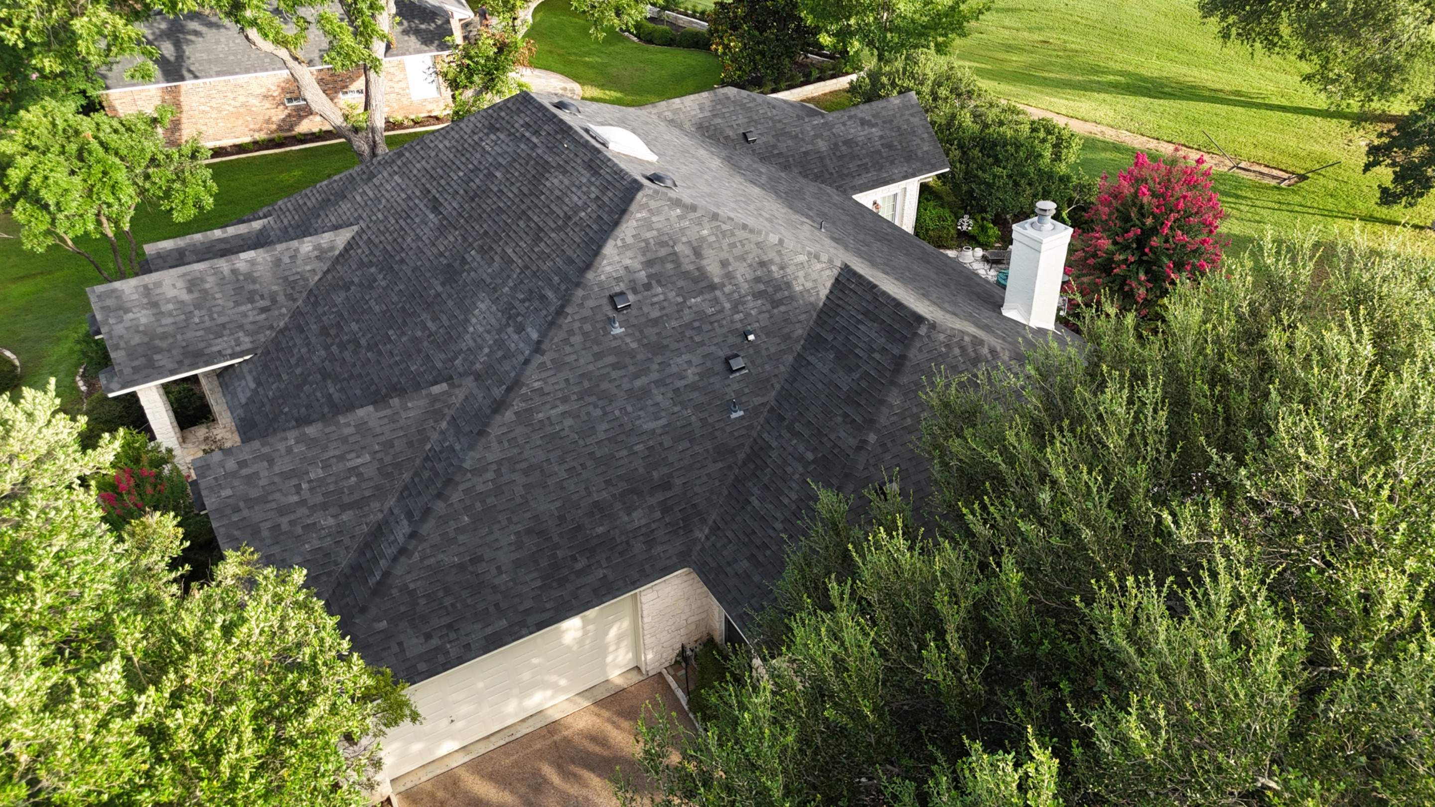 Brilliant Black - Malarkey Vista by RoofsOnly.com