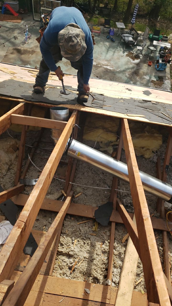 Falls Church - Certainteed Landmark Charcoal Black Roof Project by RM Banning, Inc.