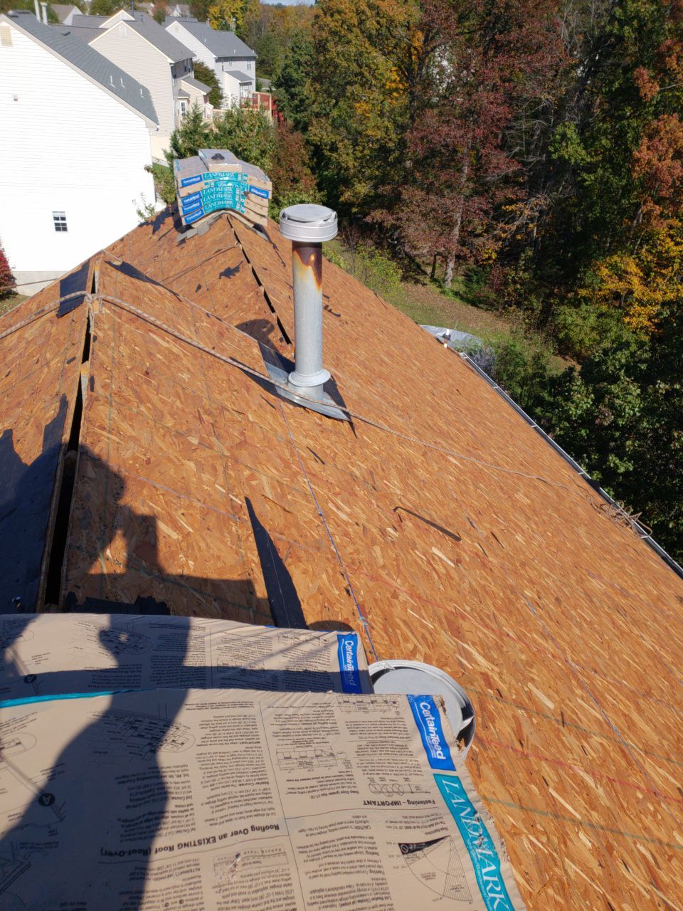 Woodbridge: CertainTeed Landmark Designer Shingles in Cottage Red by RM Banning, Inc.