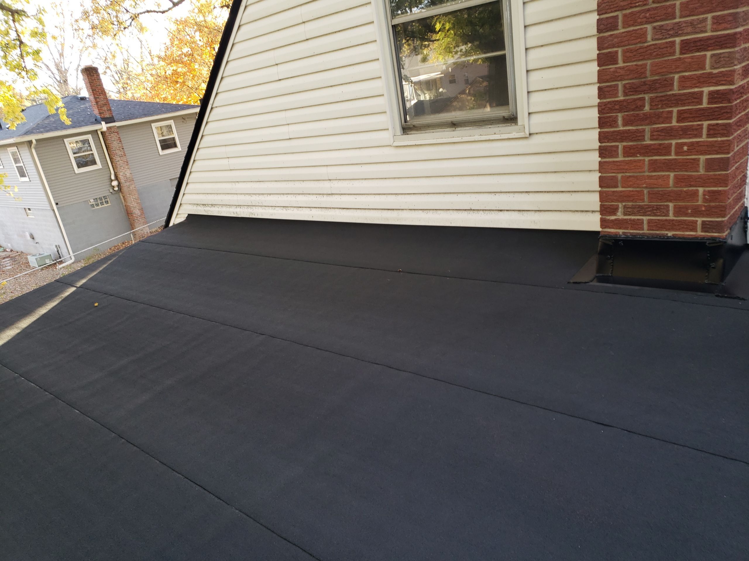 ATLAS PINNACLE COLOR: SCOTCHGARD COASTAL GRANITE DRIP EDGE: WHITE by Eagle Eye Roofing