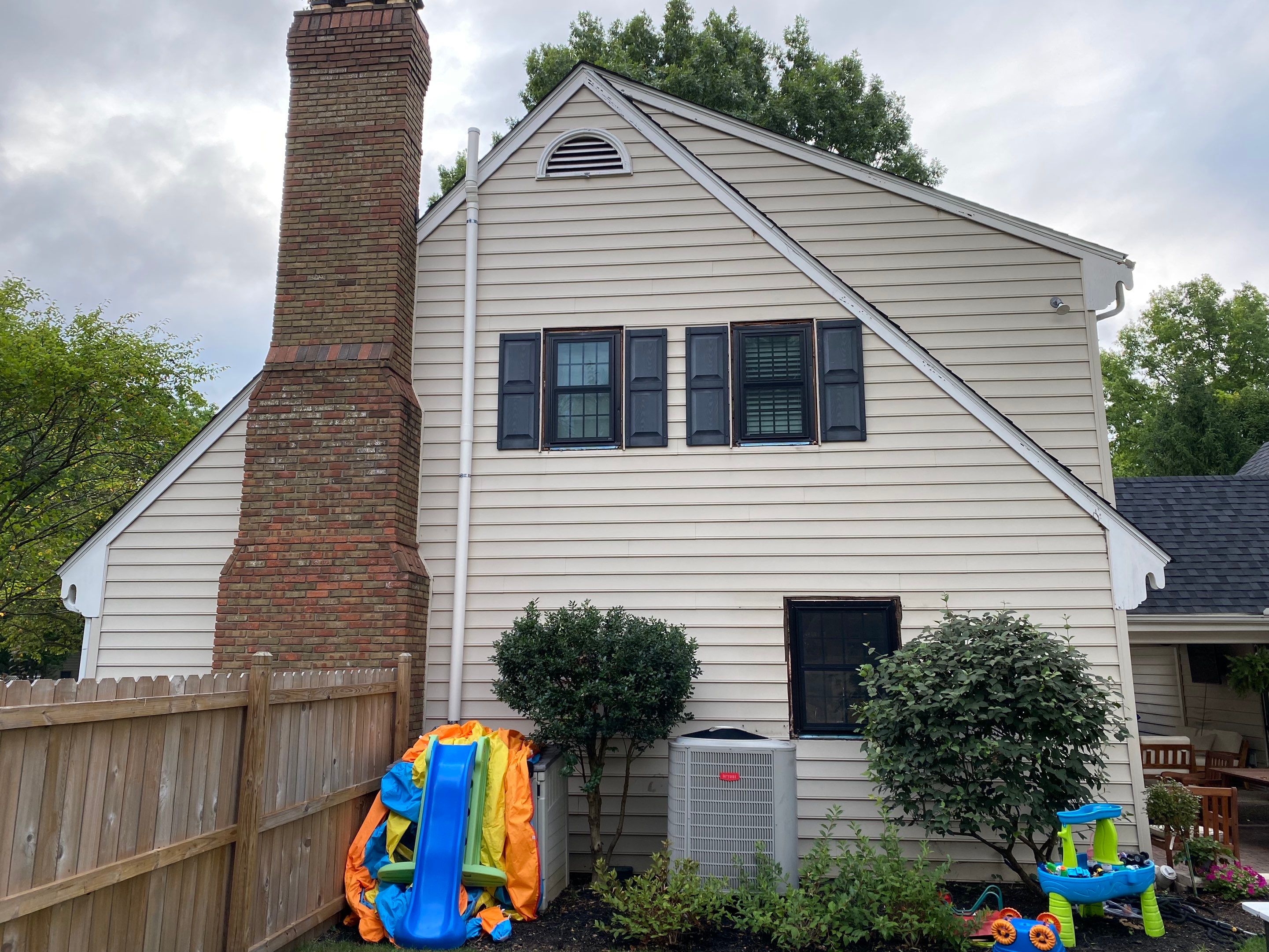 Residential Roofing Installation using James Hardie Fiber Cement Lap Siding and Certainteed Landmark Pro Shingles by Best Exteriors Inc