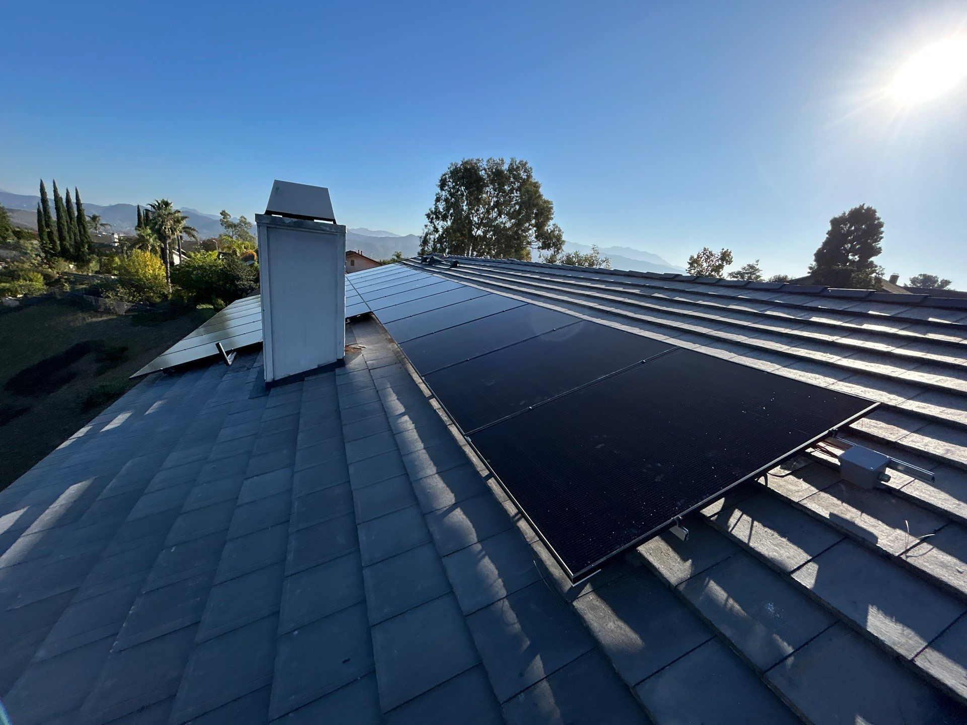 Thousand Oaks Residential Solar Array and Tesla Powerwall 3 Installation by AWS Solar