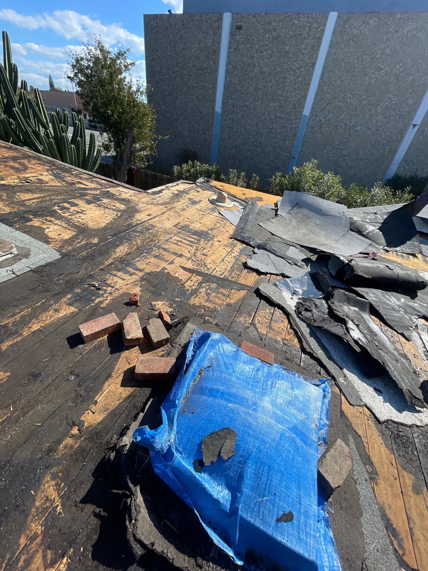Roof Replacement - Hawaiian Gardens, CA 90716 by Epic Roof Replacement