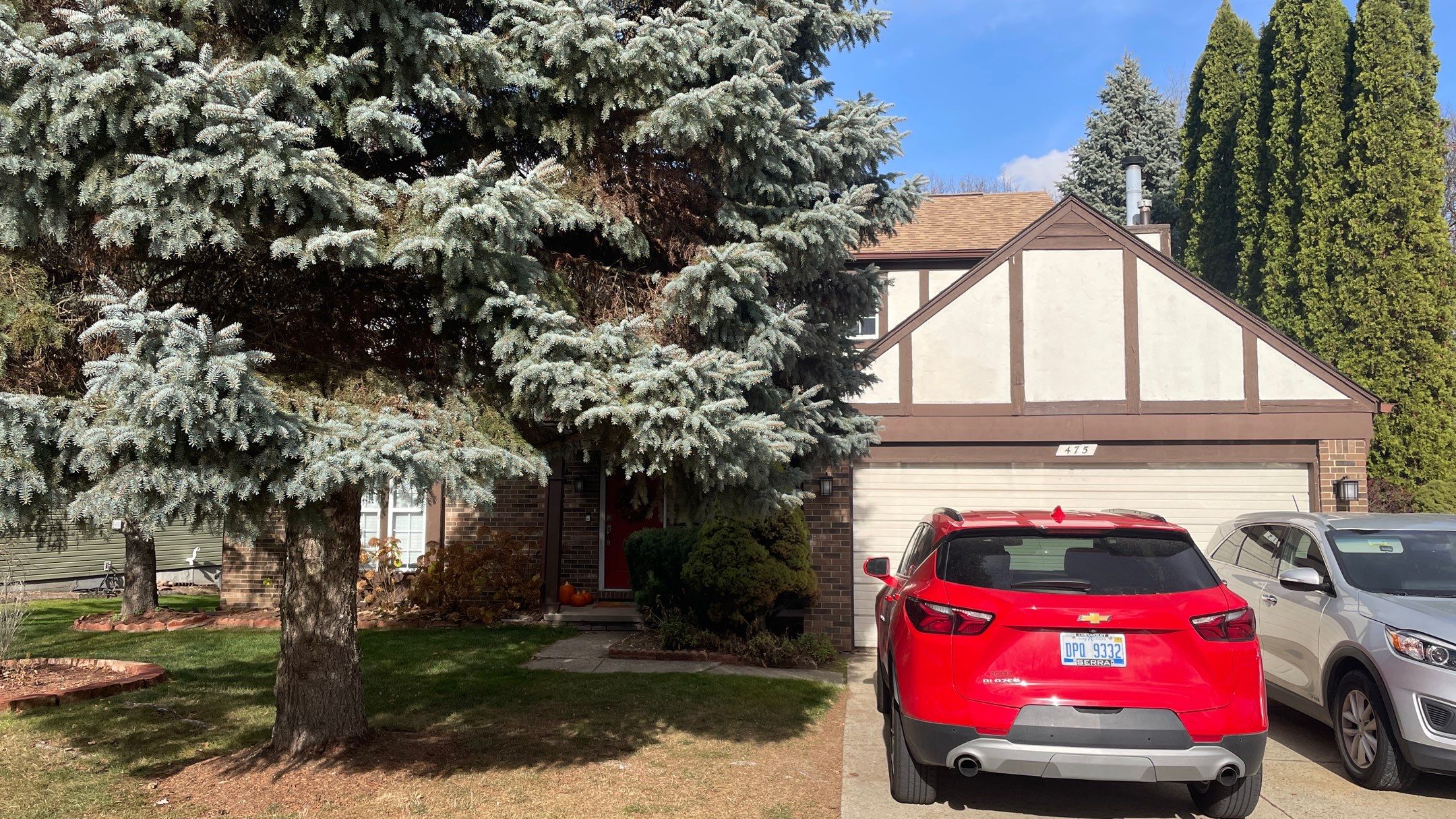 Siding Replacement using CertainTeed Restoration Classis D4 by 180 Contractors
