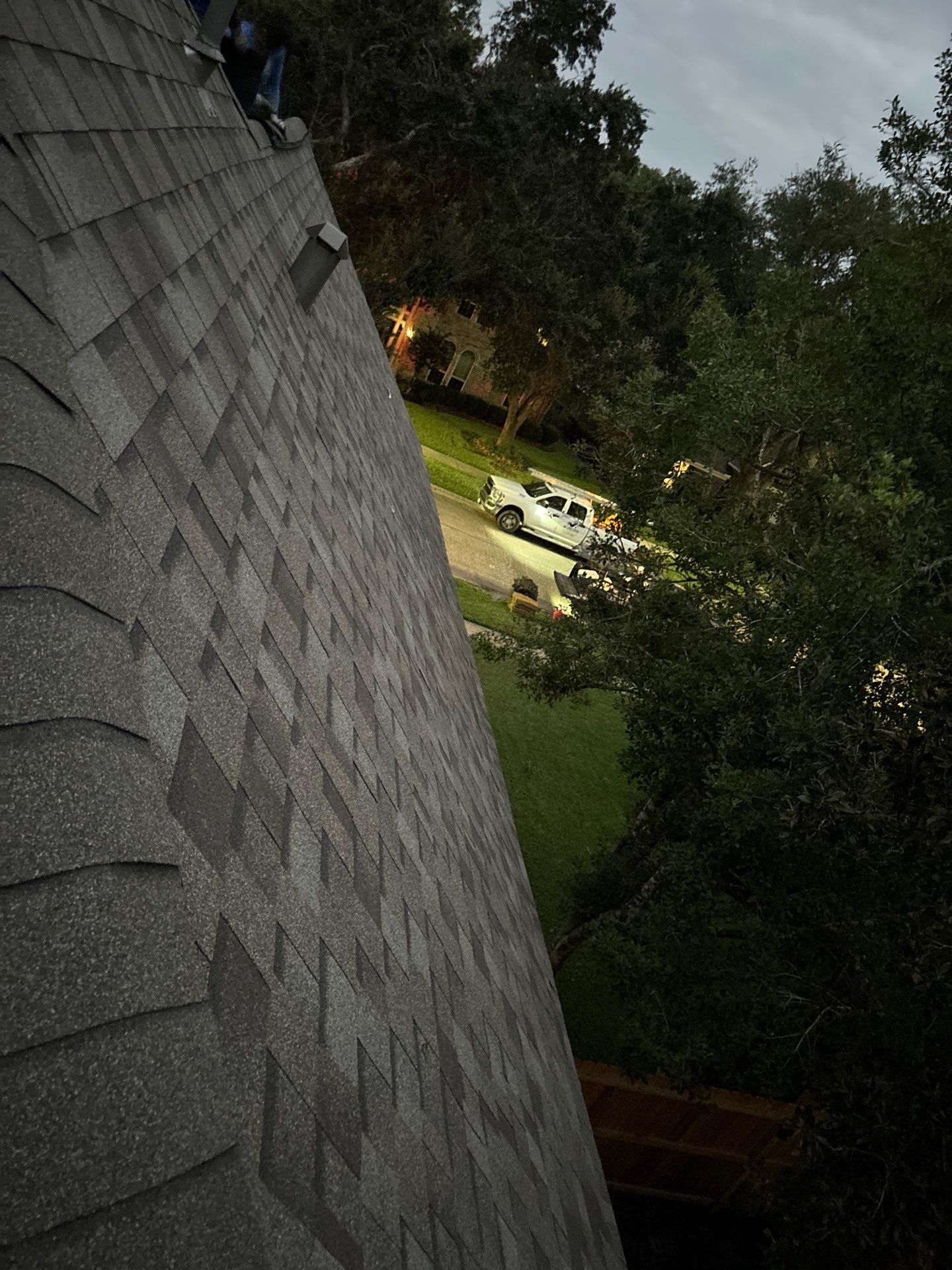 Residential Roofing Installation using Owen's Corning Duration (Lifetime) Shingles by Roof Repair Company