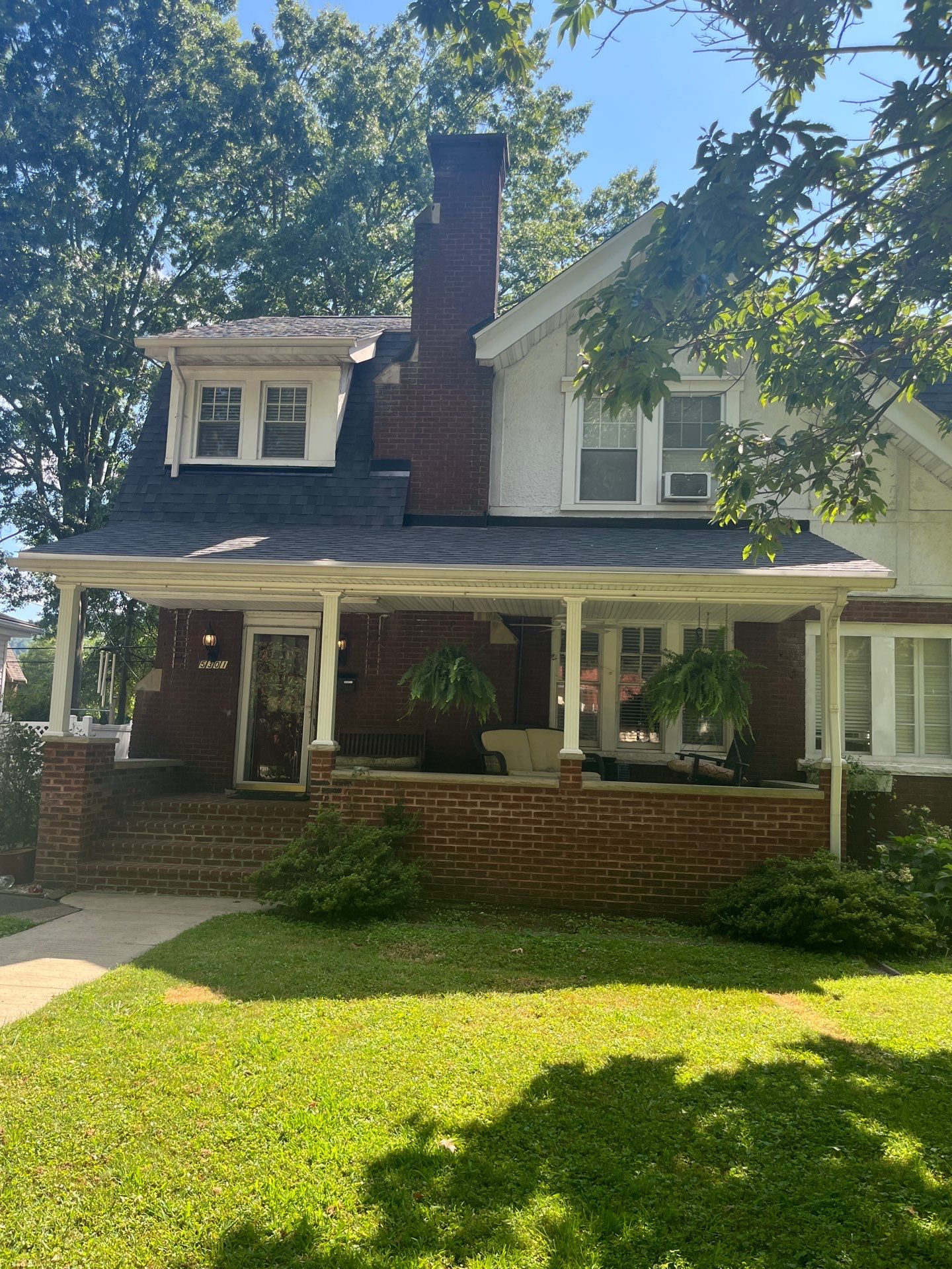 Charleston WV IKO Dynasty Roof Replacement – Premium Asphalt Shingles & Expert Installation by Mr. Roofer