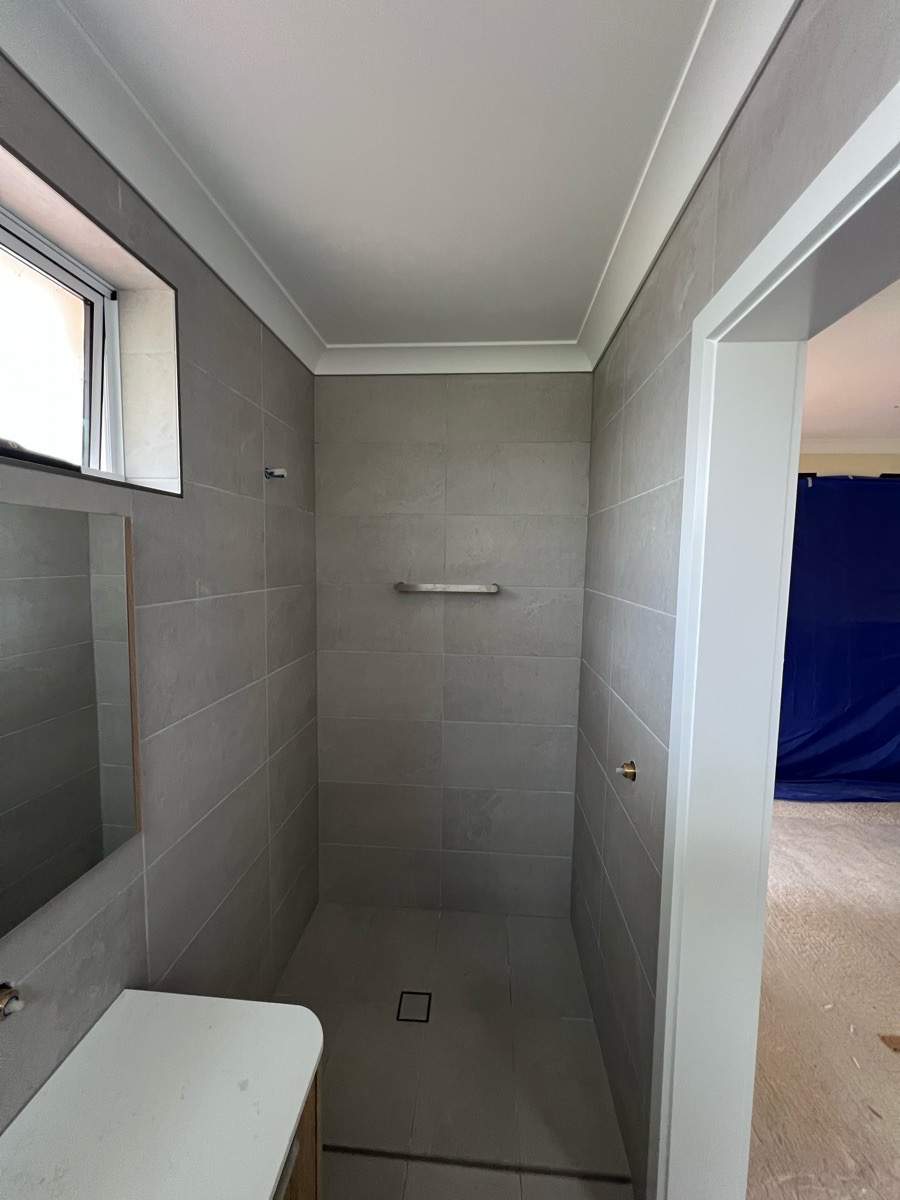 Ensuite Renovation by Re-seal Bathrooms
