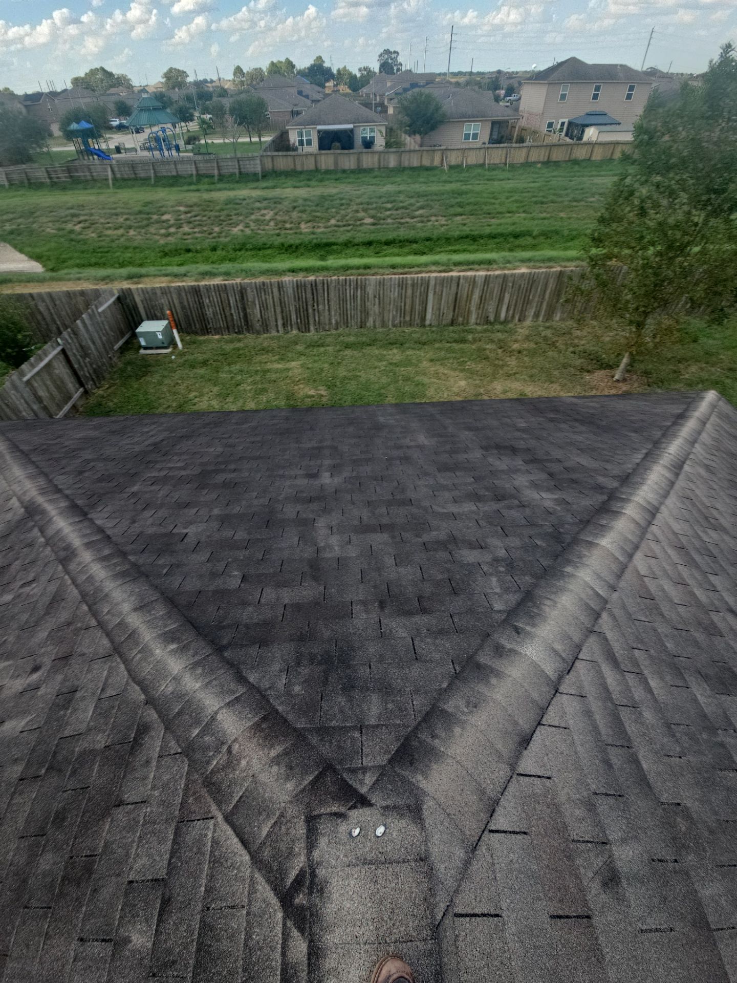 Hail Damage using Owen's Corning Duration (Lifetime) Shingles by Roof Repair Company