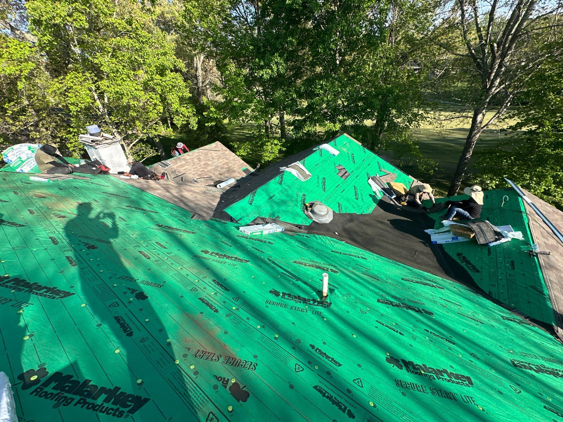 Crossville - Malarkey Vista by Undersun Roofing 