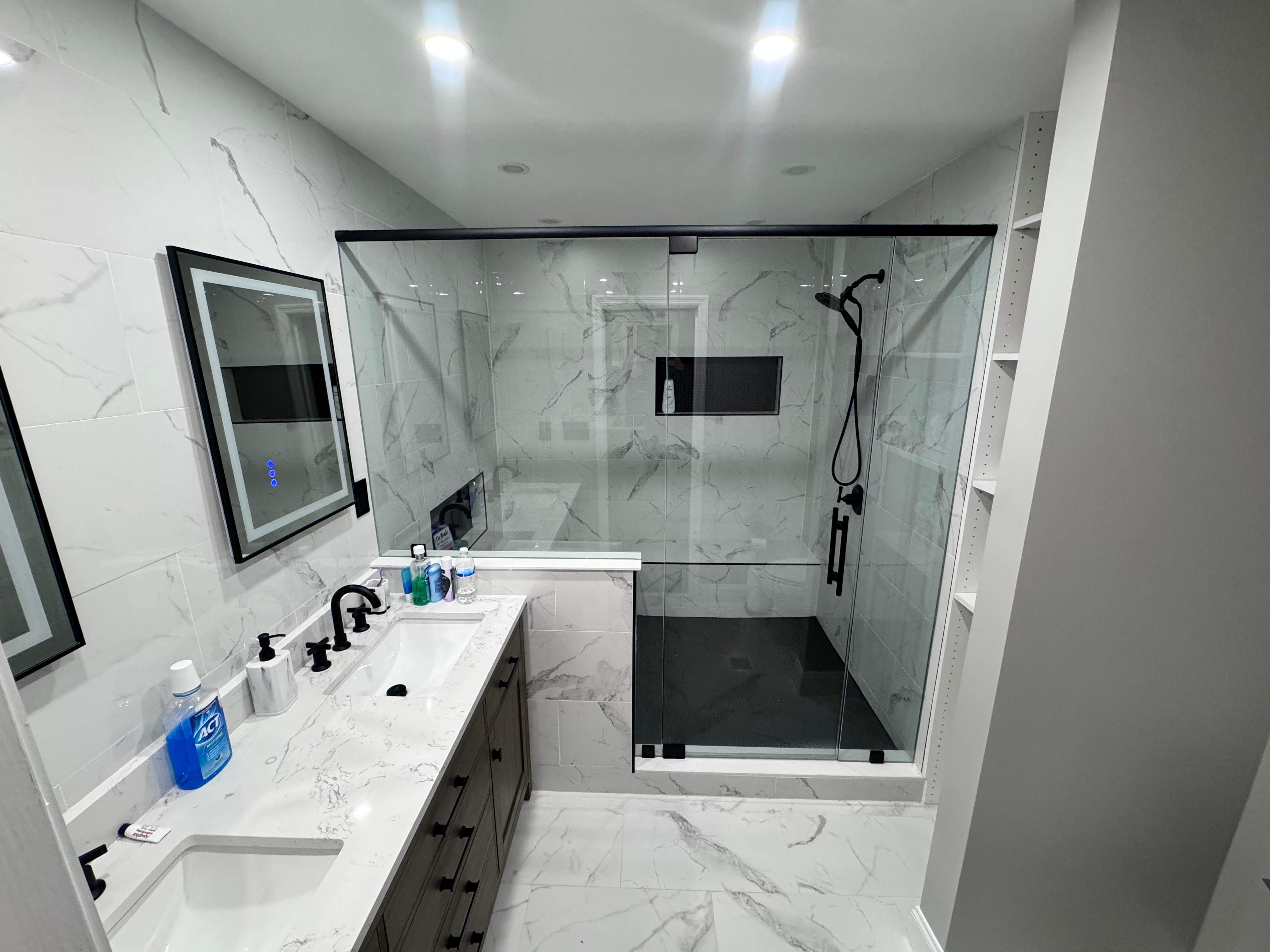 Master bathroom renovation by Prudencio