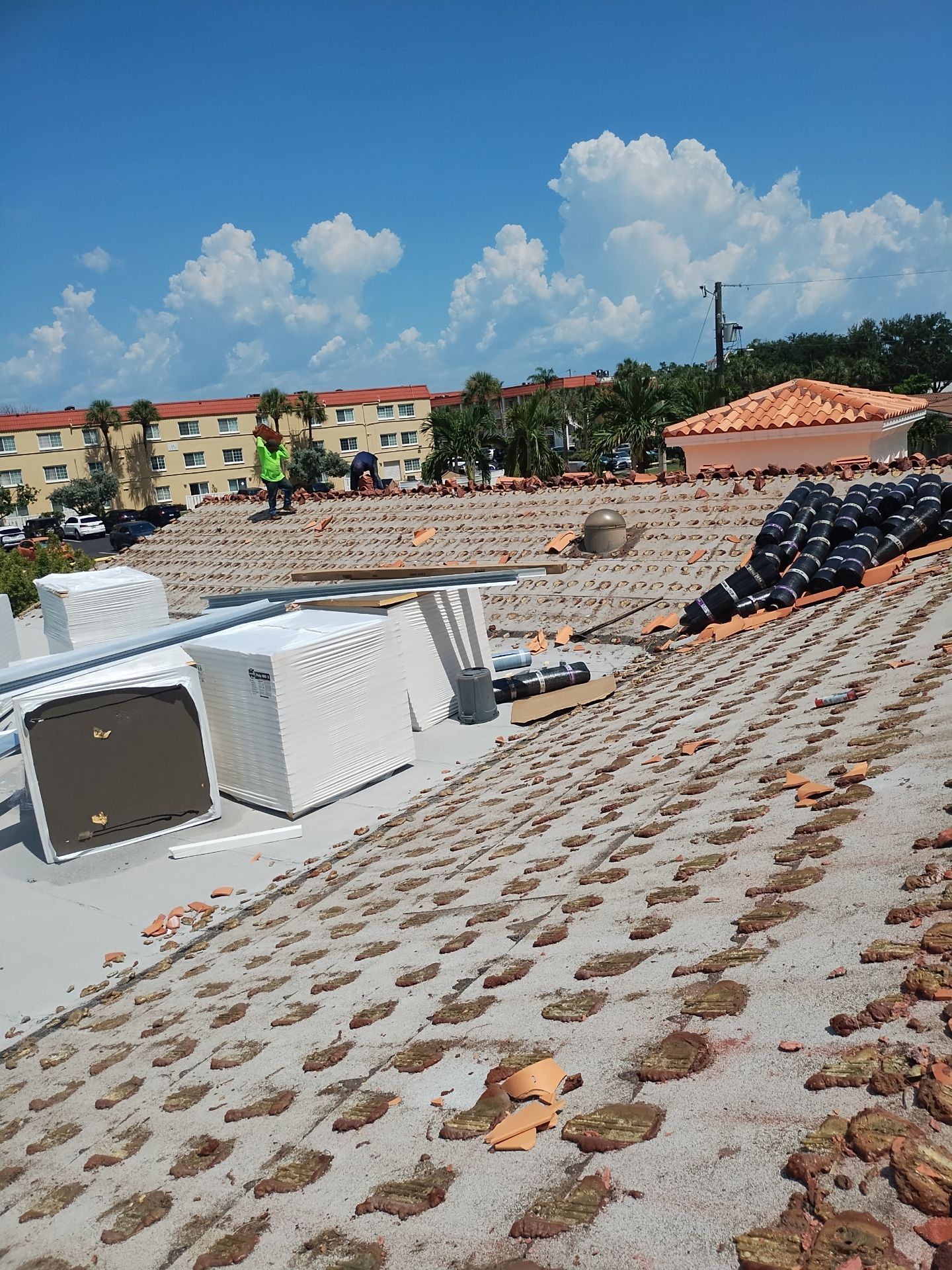 Project in St. Petersburg 33704 by Mitchell Roofing Company LLC 