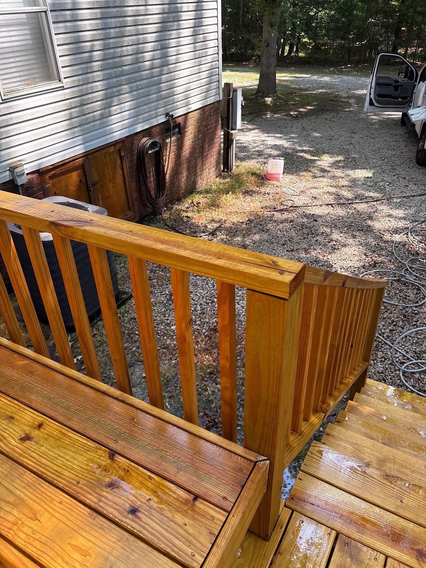 Wood Deck using Wood Sealant by DuraSeal