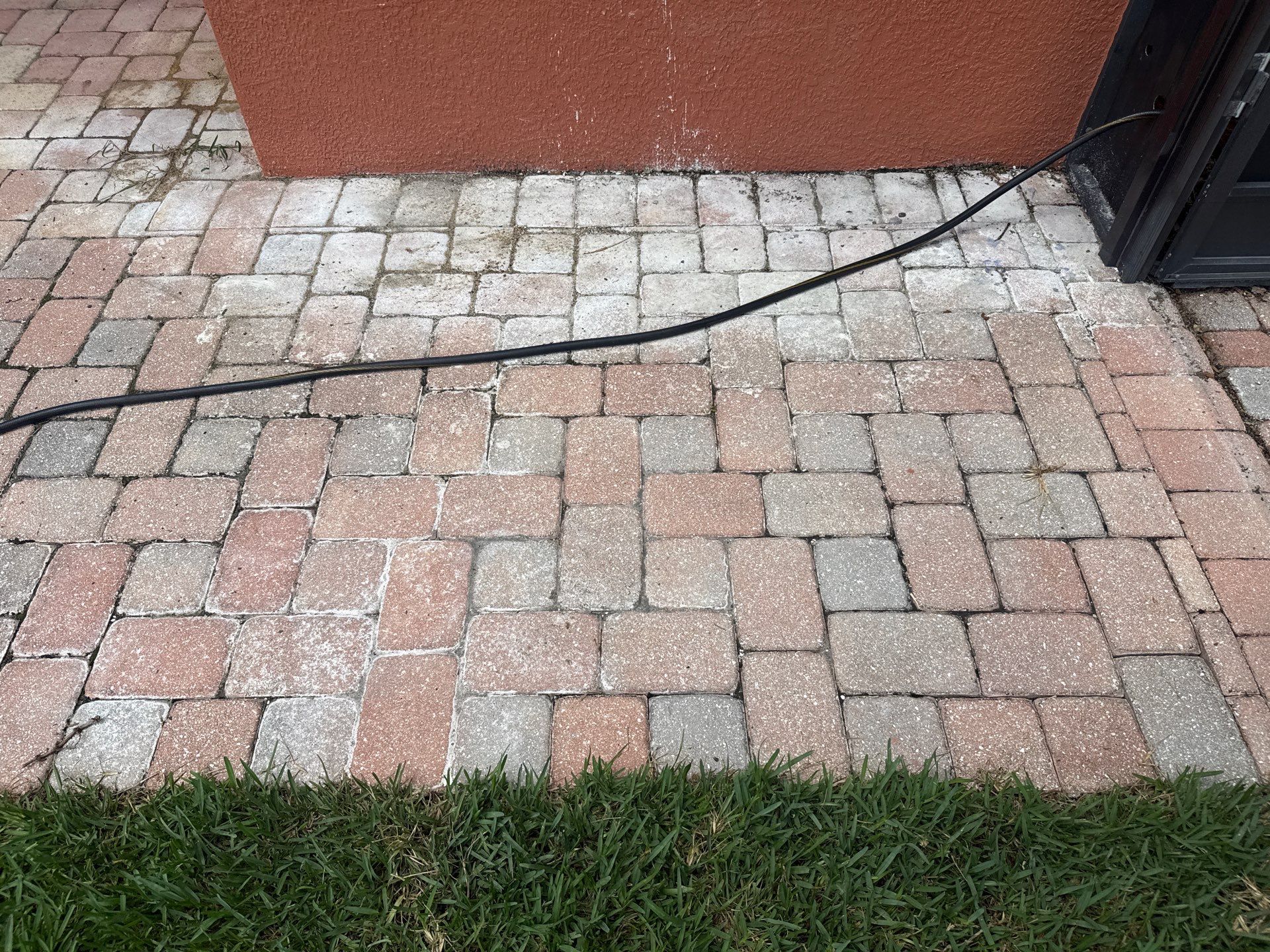 Vinyl Fence & Paver Patio Cleaning β Creekside Oaks, Parrish, FL by Sunshine AquaWash