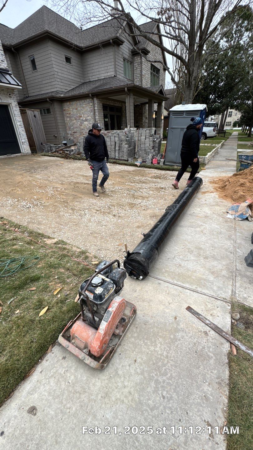 🚘 Mr. Zee’s Paver Driveway Restoration & Drainage Upgrade by Texas Urban Elements