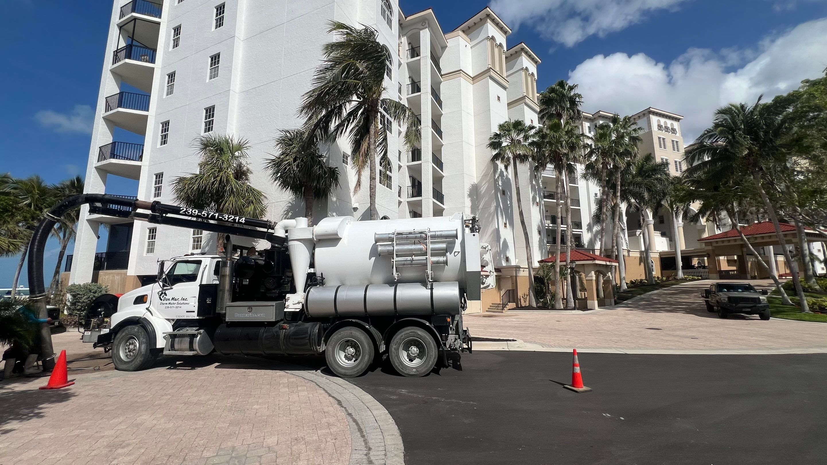 Condo Parking Garage Cleanup and Stormwater System Maintenance by APS Power & Water
