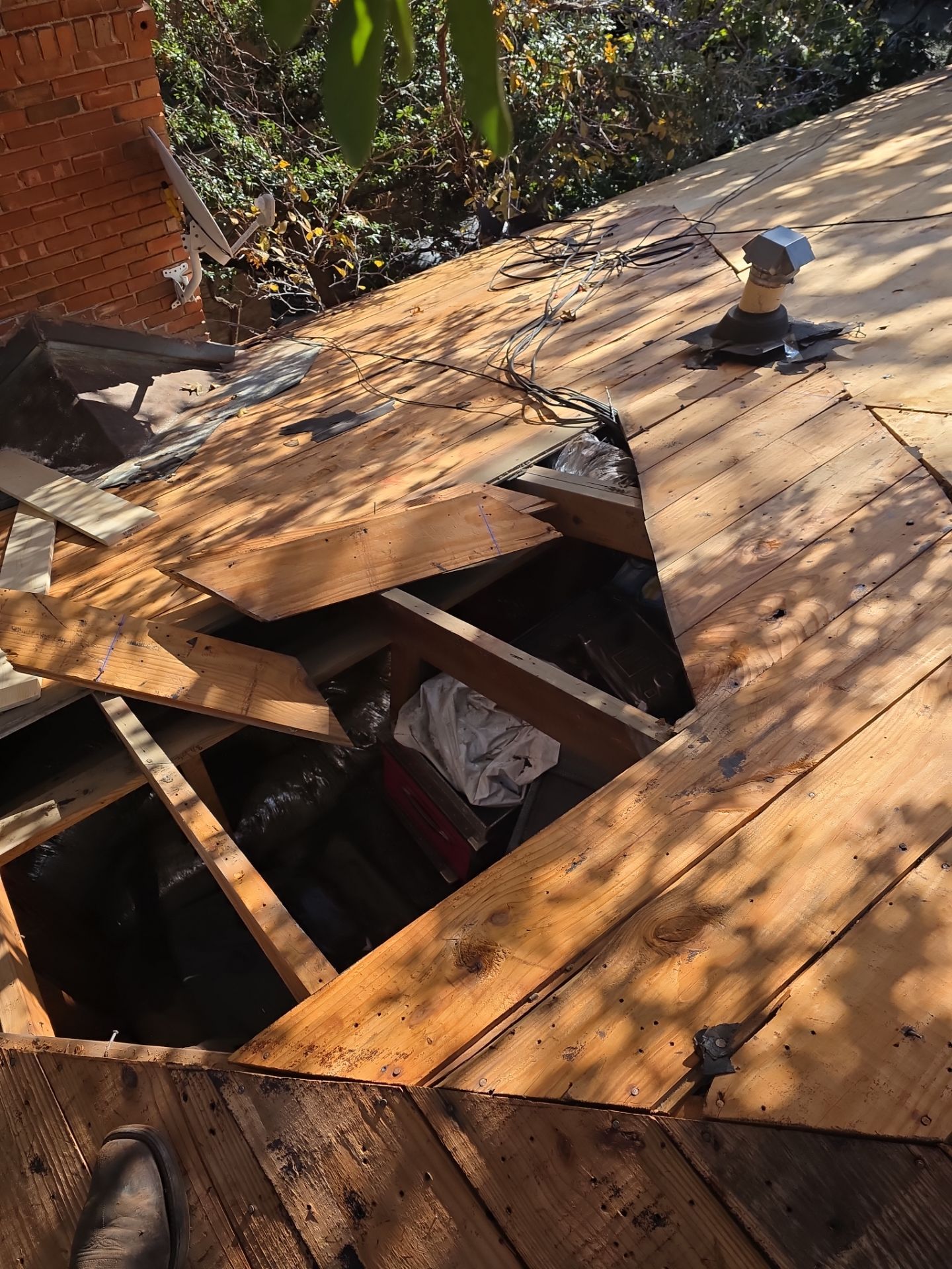 Project in Dallas by Armor Roofing | Exteriors