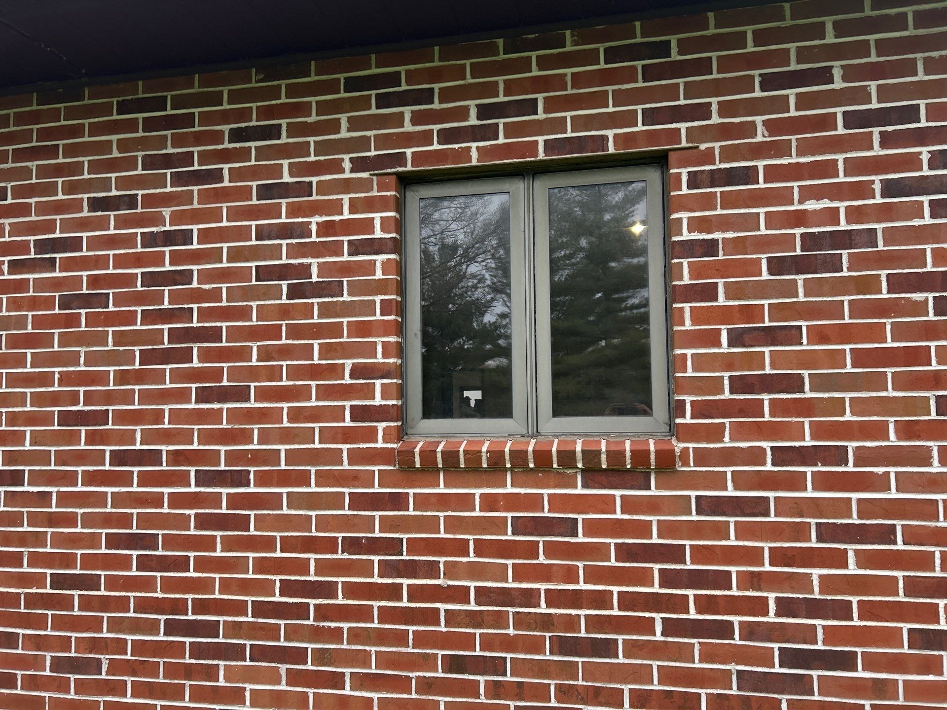 Window replacement using Pella Lifestyle wood/Aluminum window by United Windows and Siding LLC