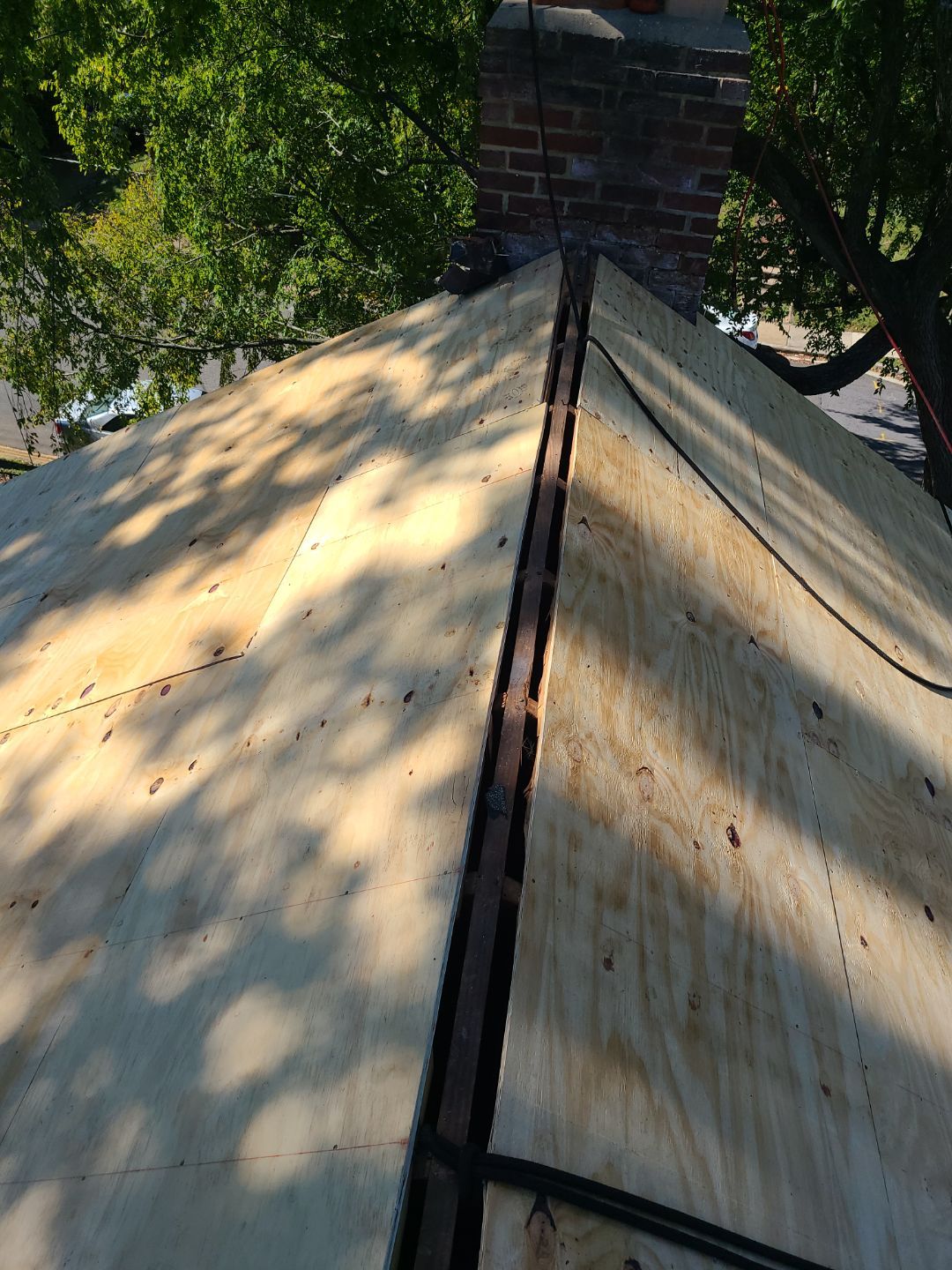 Arlington: Residential Roof Replacement With CertainTeed Landmark Designer Shingles in Georgetown Gray by RM Banning, Inc.