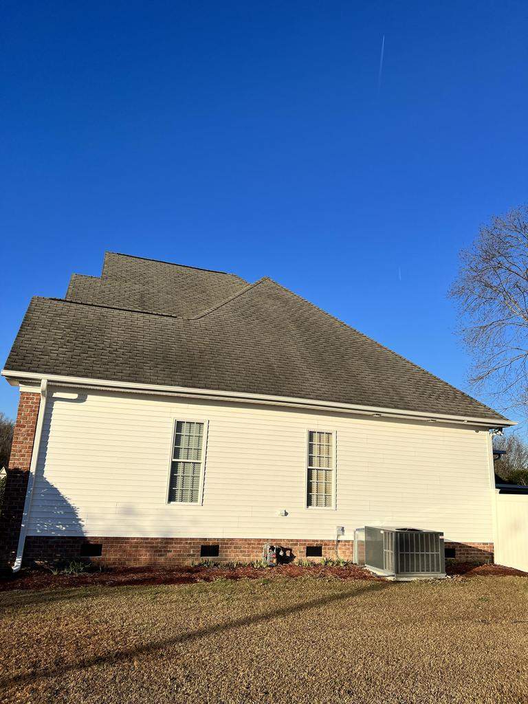 Residential Roofing Installation using High Grade Asphalt Shingles by Carolina Trophy Roofs