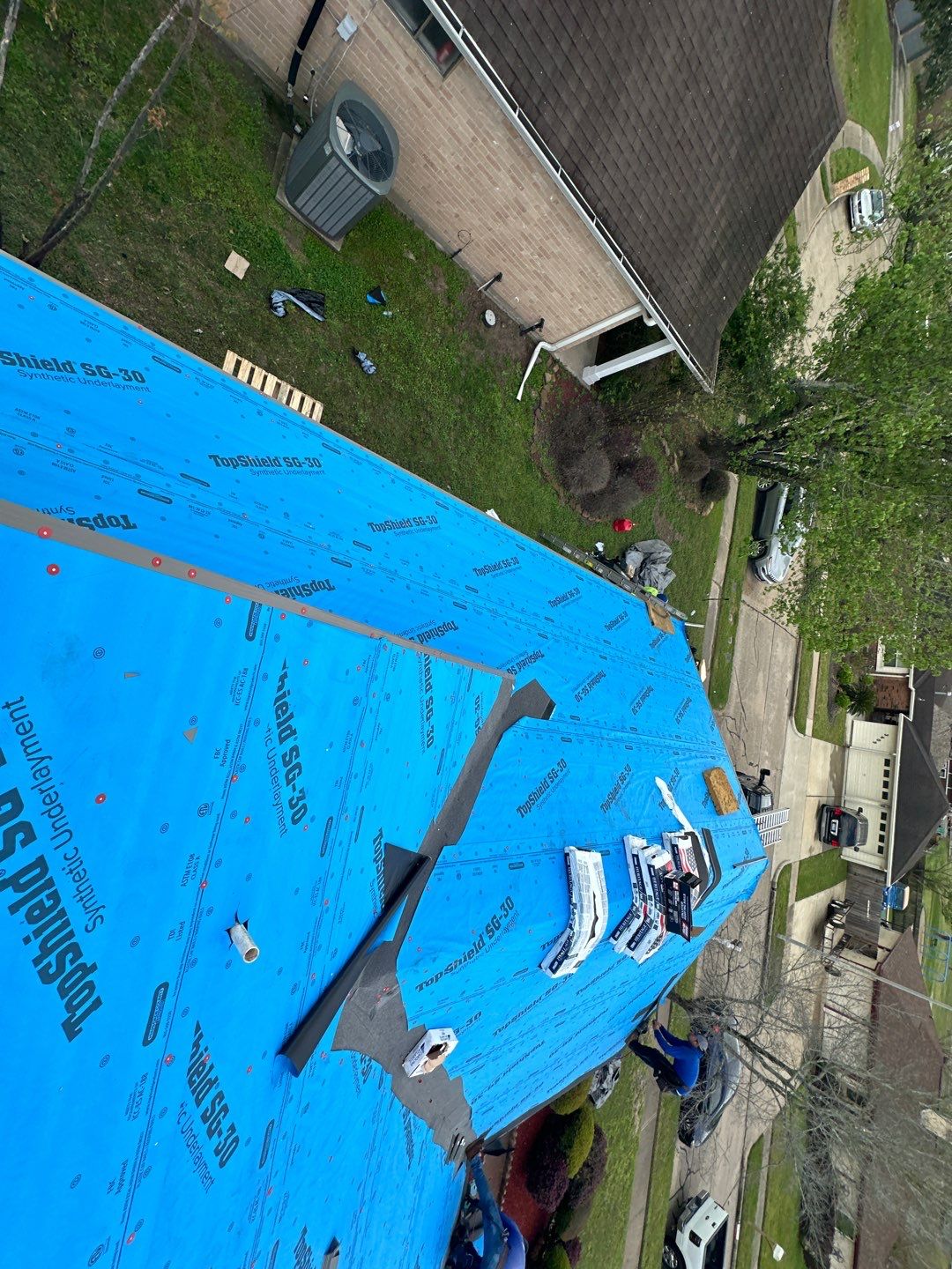 Residential Roofing Installation using Owen's Corning Duration (Lifetime) Shingles by Roof Repair Company