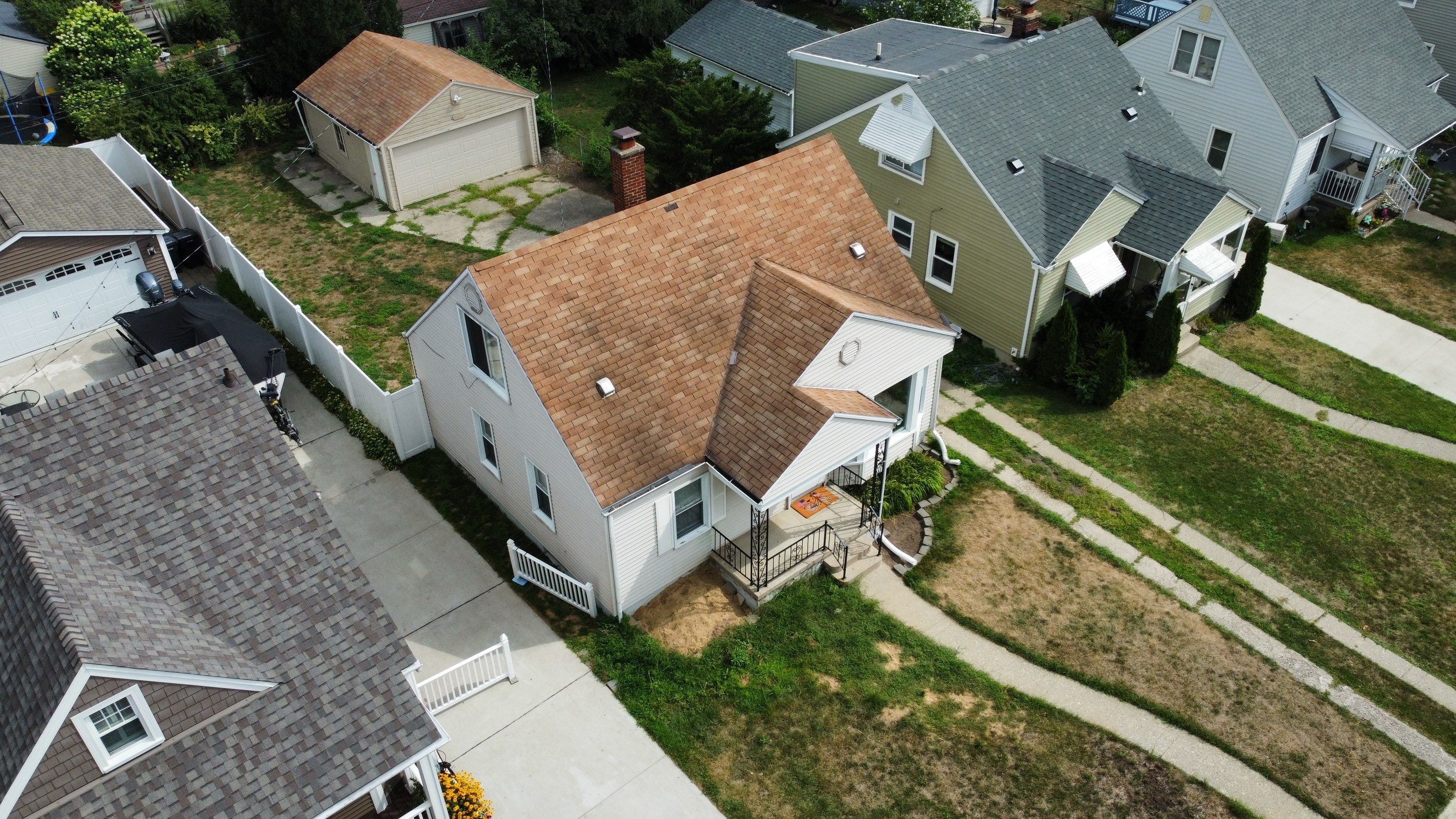 Roof Replacement - Private Residence  by Bloomfield Construction & Restoration