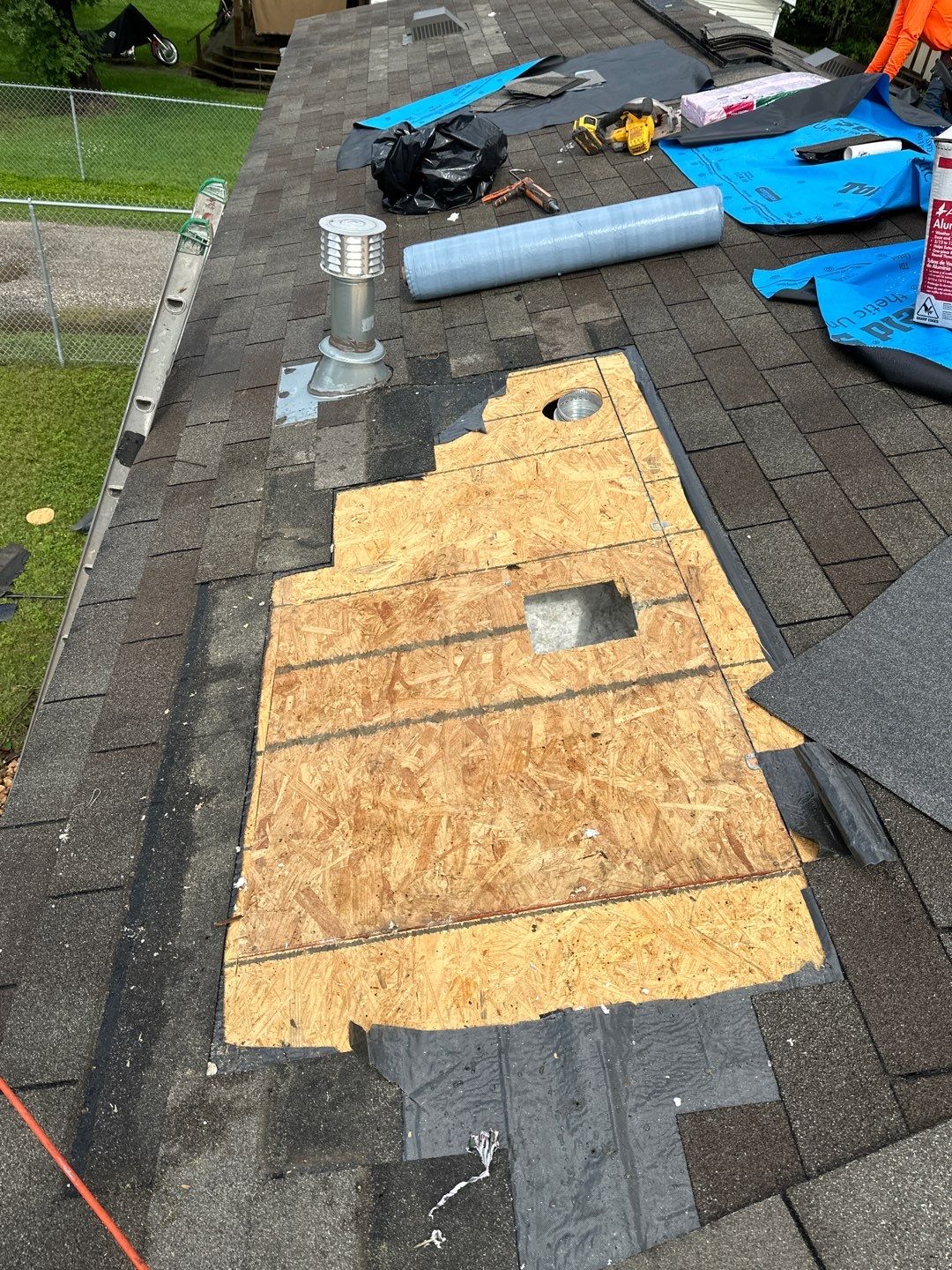 Hail Damage using Owen's Corning Duration (Lifetime) Shingles by Roof Repair Company
