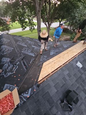Residential Roofing Installation using Owen's Corning Duration (Lifetime) Shingles