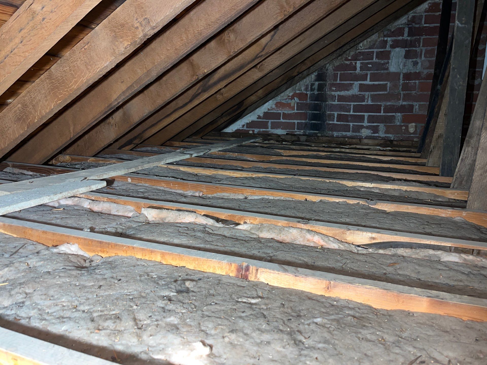 Solving Whole Home Issues in Burgettstown, PA 15021 by Home Environment Solutions