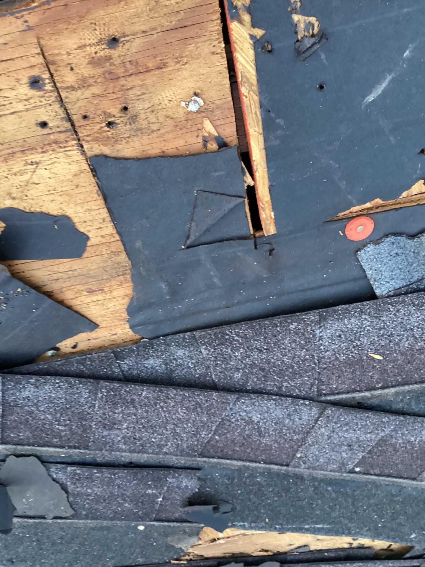 Residential Roofing Installation using Owen's Corning Duration (Lifetime) Shingles by Roof Repair Company