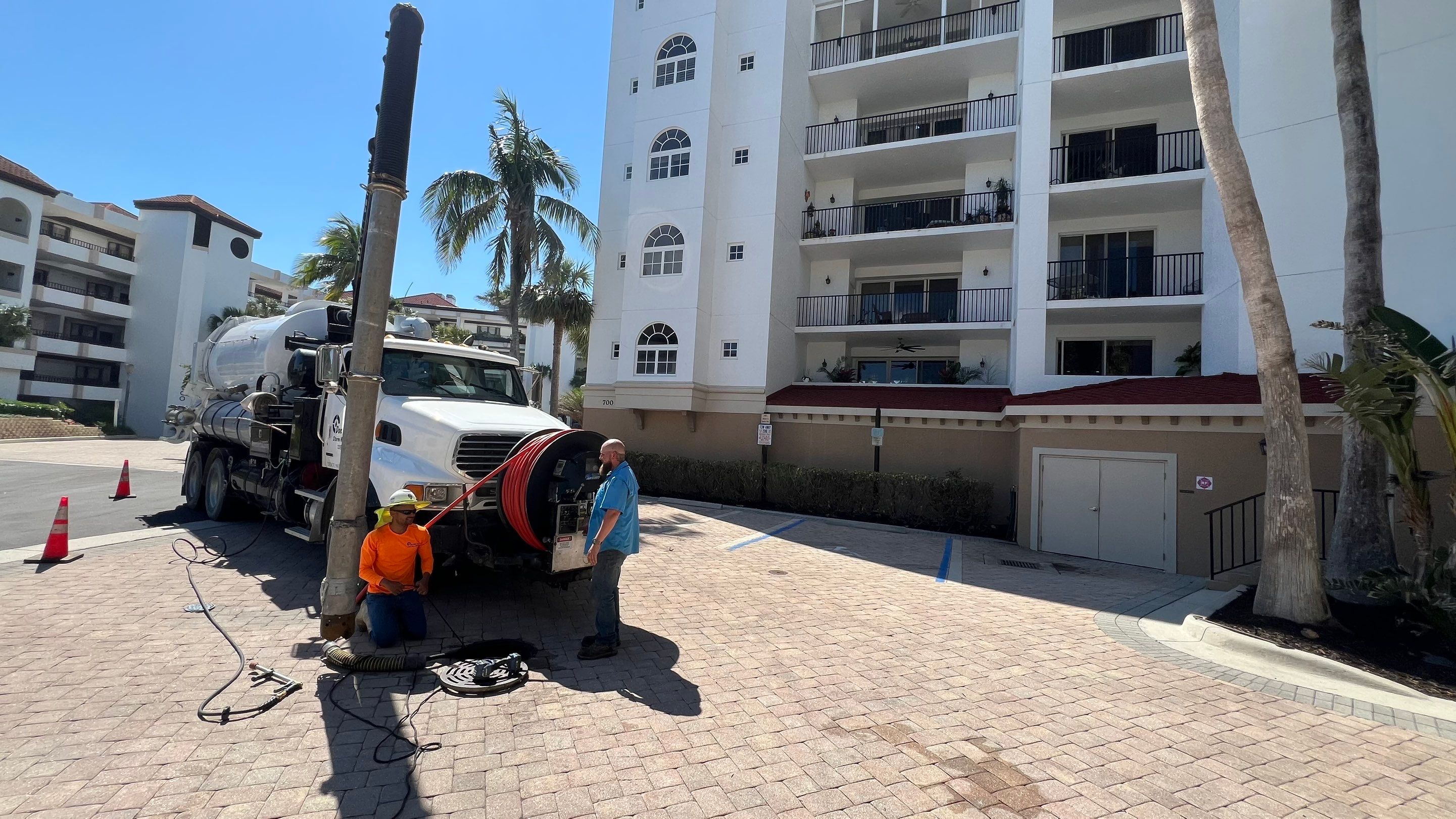 Condo Parking Garage Cleanup and Stormwater System Maintenance by APS Power & Water