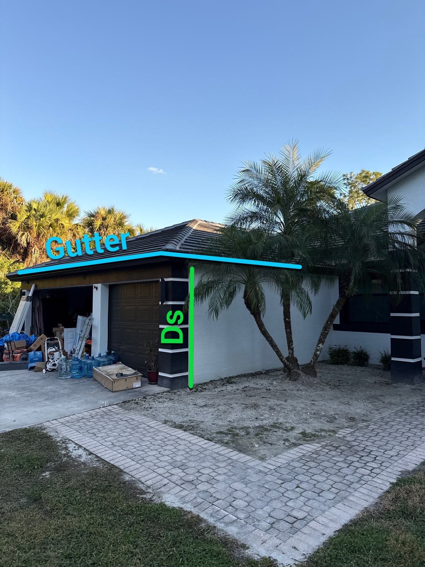 Bronze Seamless Gutters using bronze gutters in Naples FL by Gutter Professors