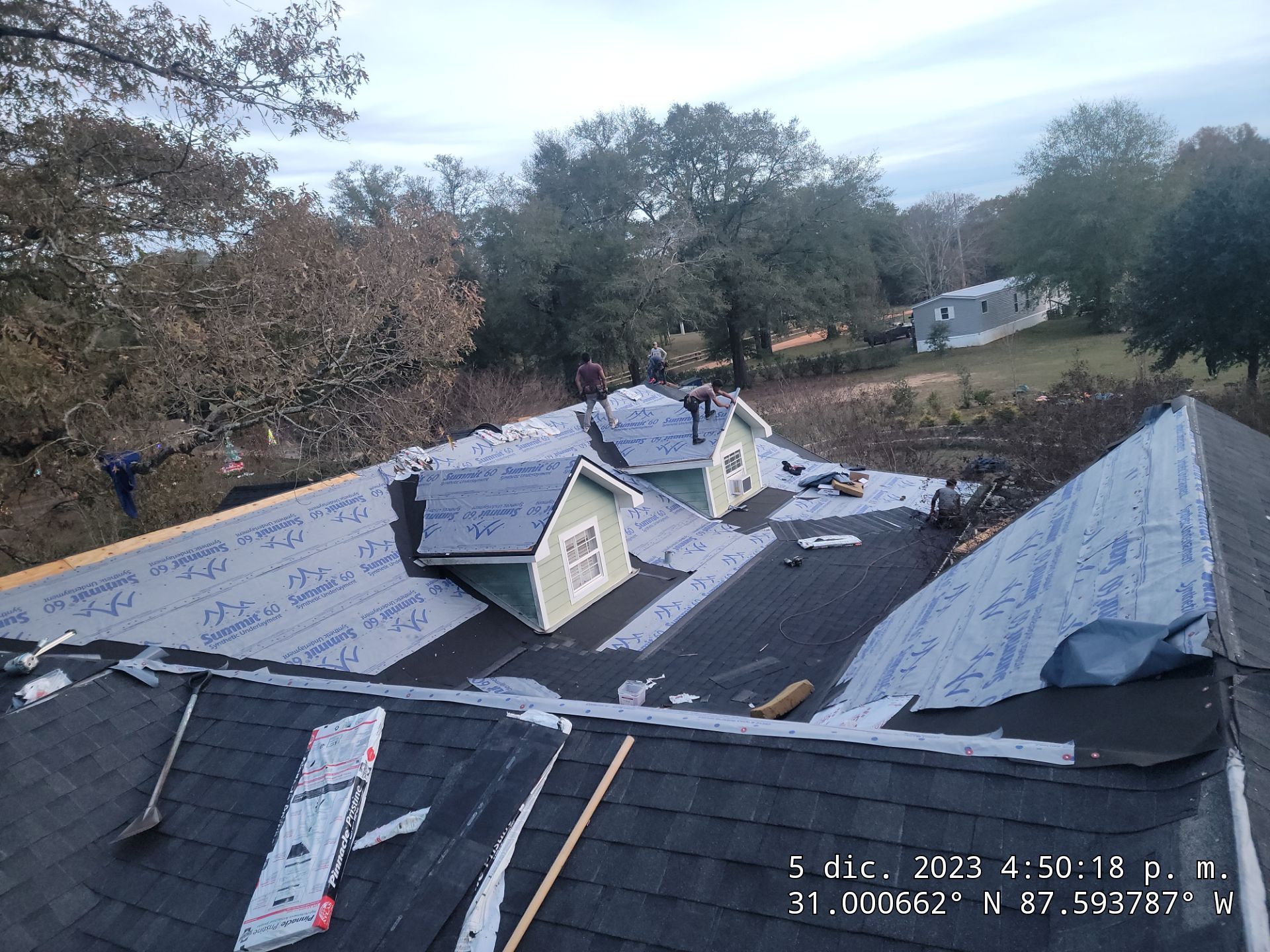 Jaye by IAM Roofing LLC
