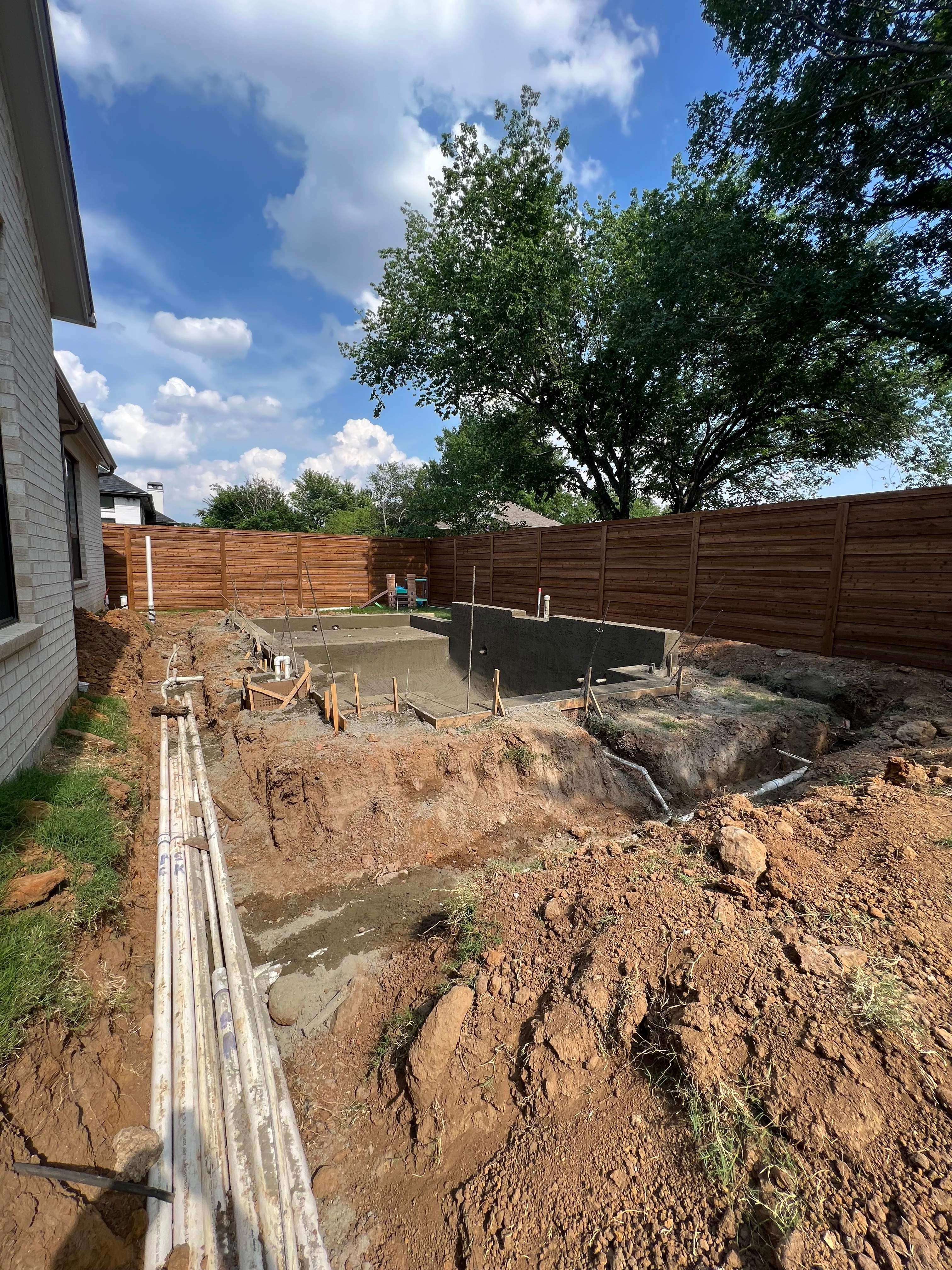 Geometric Pool by Pinnacle Pools and Spas - DFW