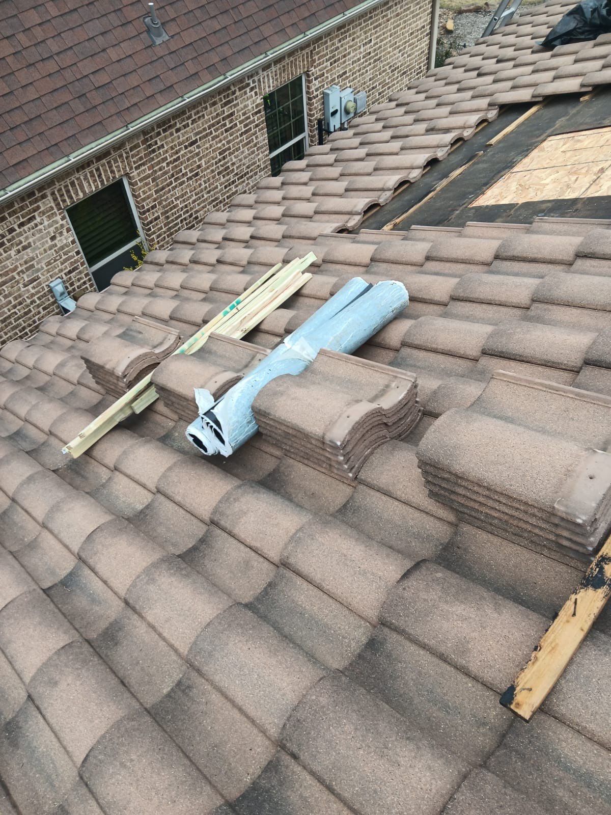 Tile Roof Repair by Roof Repair Company