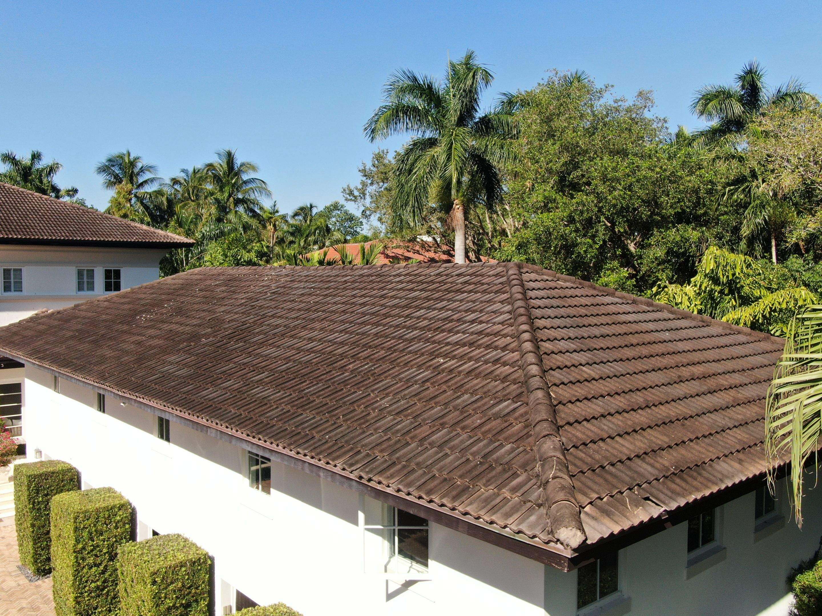 Ludowici - LudoSlate - Vermont Gray Black by Istueta Roofing