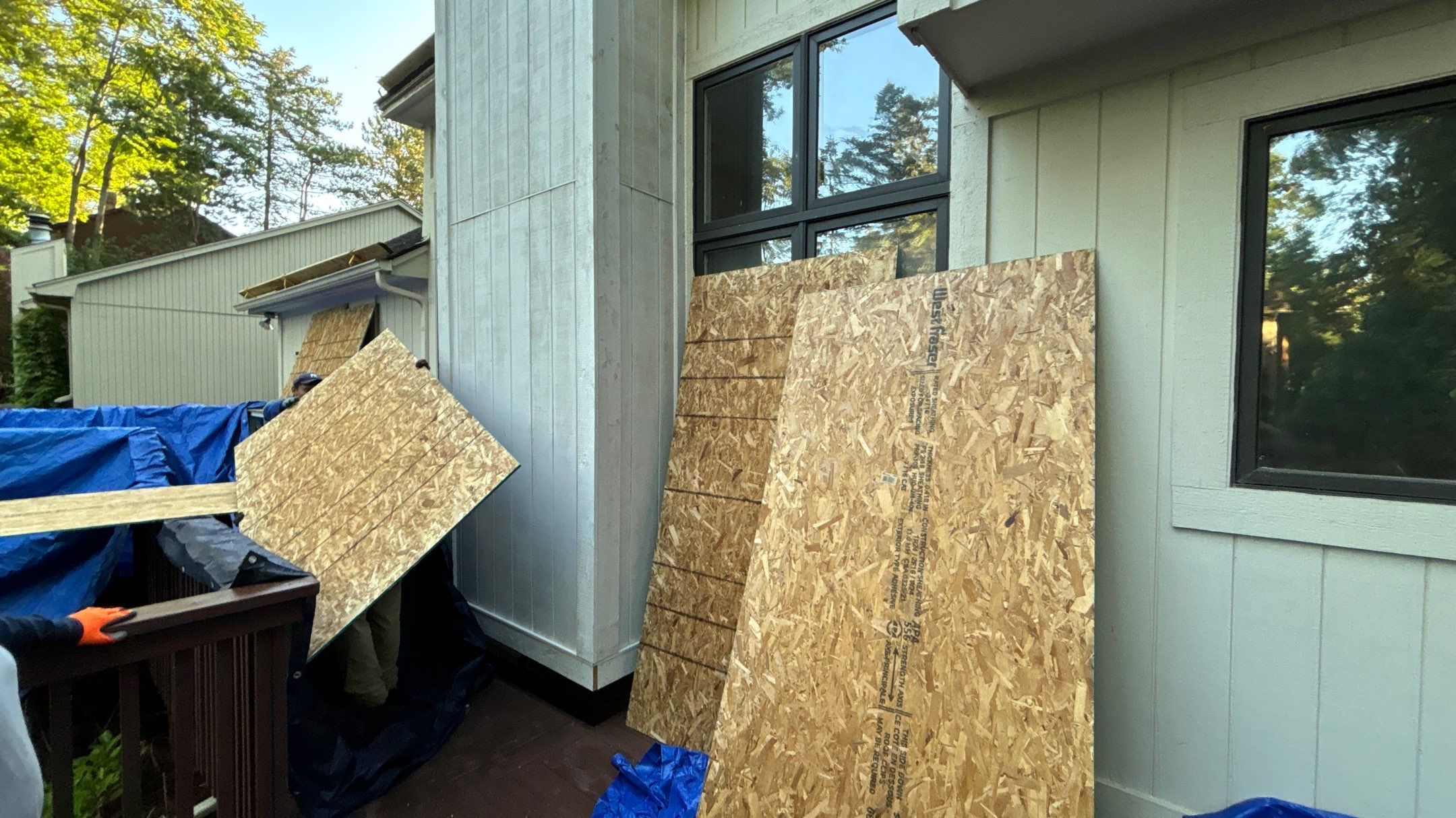 Roof Replacement using CertainTeed Landmark Weathered Wood by 180 Contractors