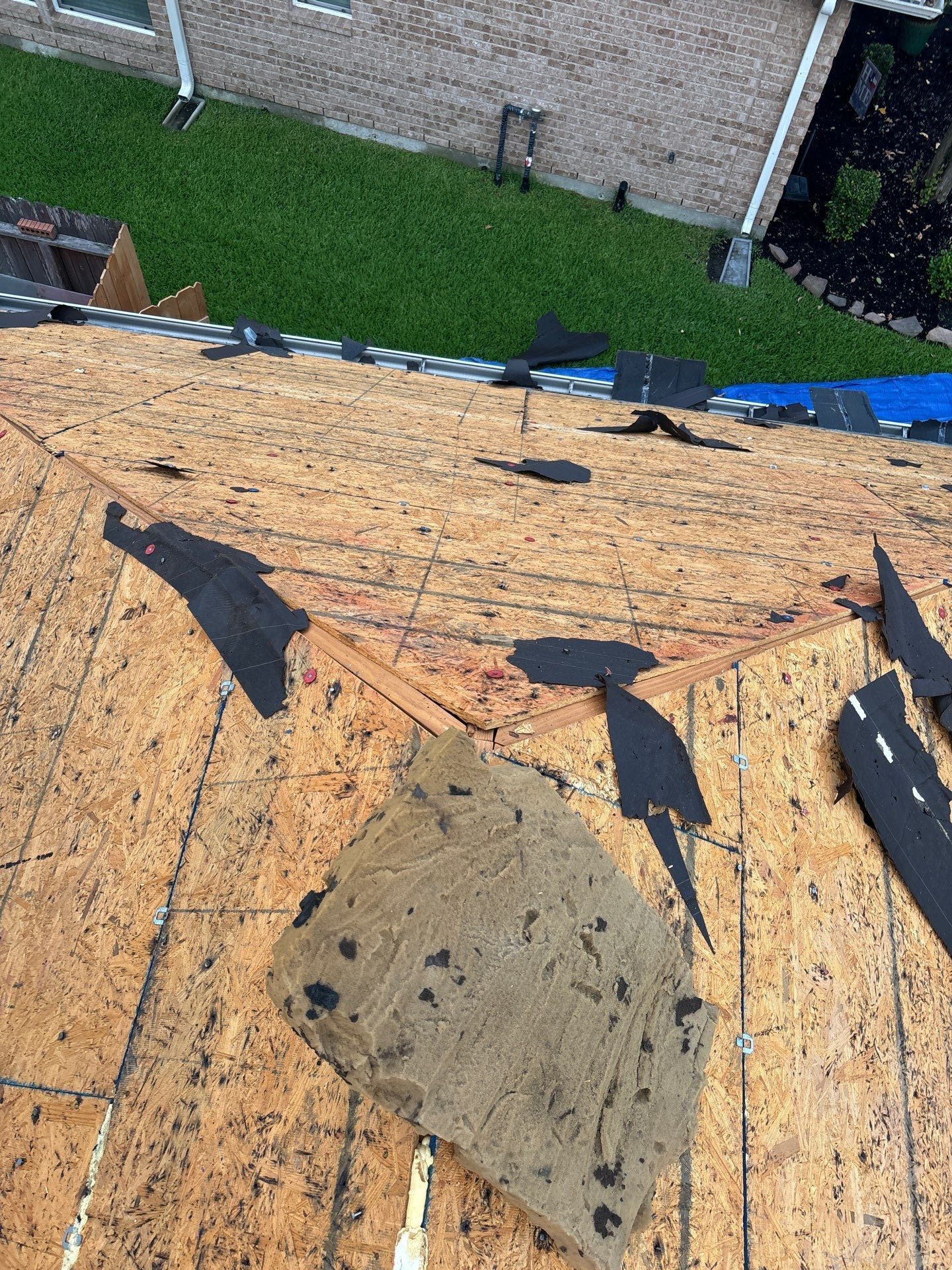 Residential Roofing Installation using Owen's Corning Duration (Lifetime) Shingles by Roof Repair Company