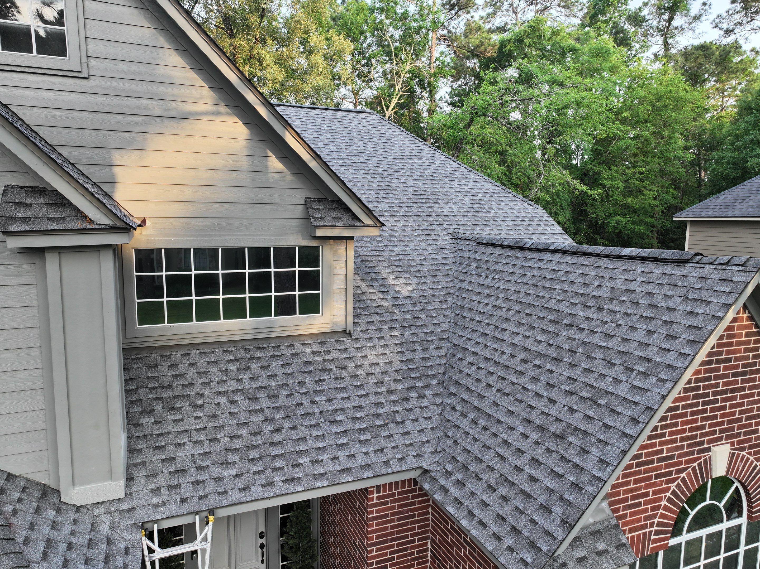 GAF HDZ - Pewter Gray by Elite Roofing LLC