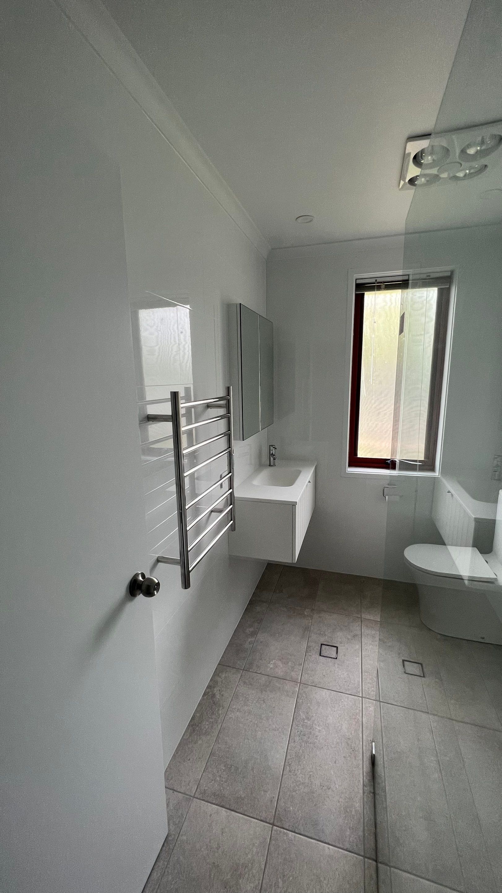 Bathroom, Toilet & Laundry Renovation by Re-seal Bathrooms