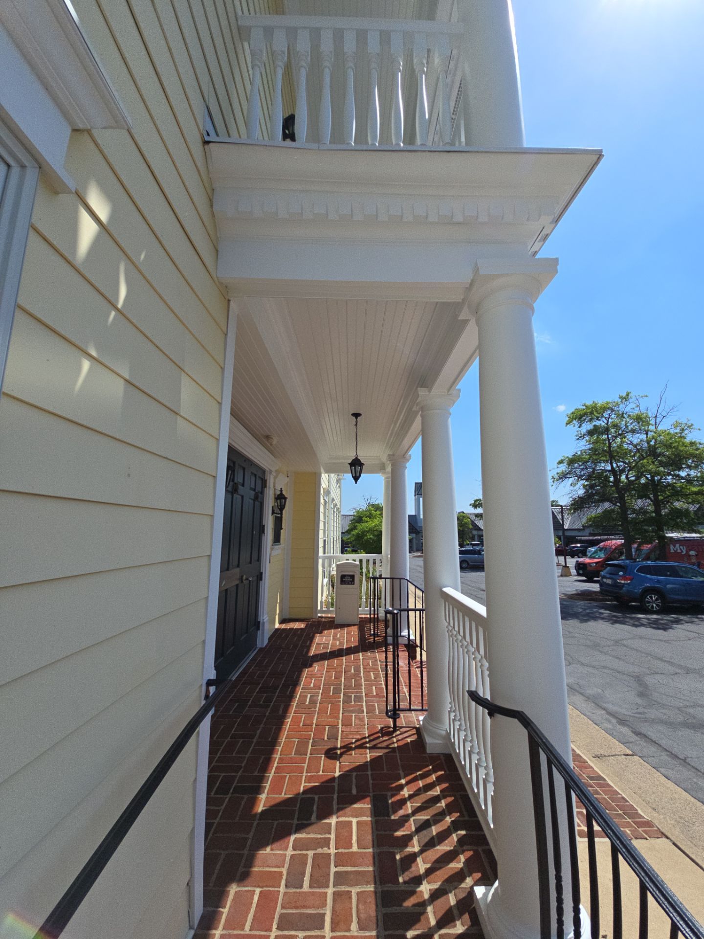 Commercial Exterior Painting Services for Mainstreet Bank in Leesburg, VA by My Painter 