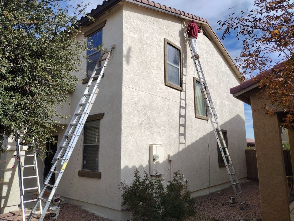 Exterior Painting using Dunn-Edwards EVERSHIELD®  by Crash of Rhinos Painting & Garage Floors