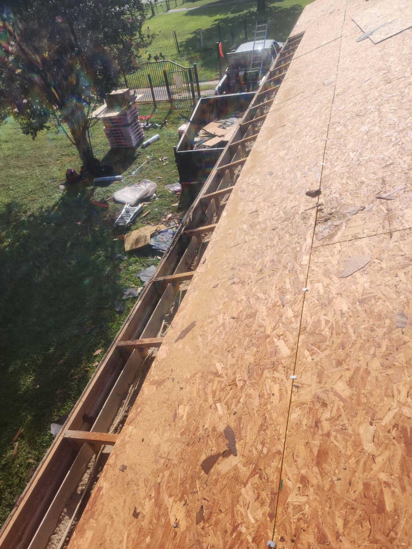 Residential Roofing Installation using Owen's Corning Duration (Lifetime) Shingles by Roof Repair Company